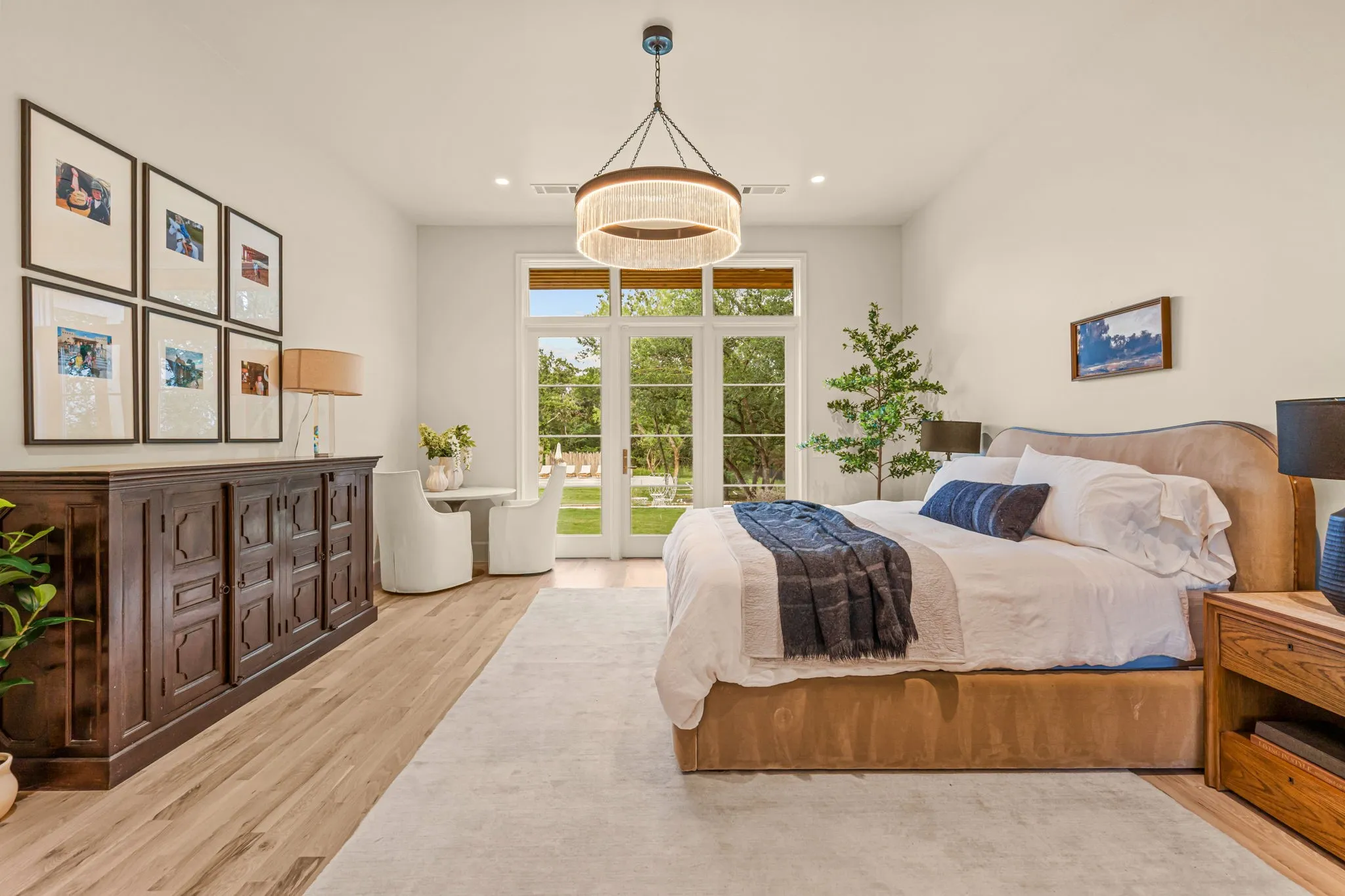 Single Family Residence For Sale in Denton County , 4413 Saddleback Lane, Southlake, Texas 76092, 5 Bedroom, 6 Bathroom, 4 Garage spaces, 5,715 Sqft, built in 2023, mls#21384297, Real Estate Agent in Southlake, Homes For Sale in Denton county, Homes For Sale in Southlake, Realtor in Southlake Texas, Real Estate Brokerage Independent Realty Texas, Luminita Cordes Realtor