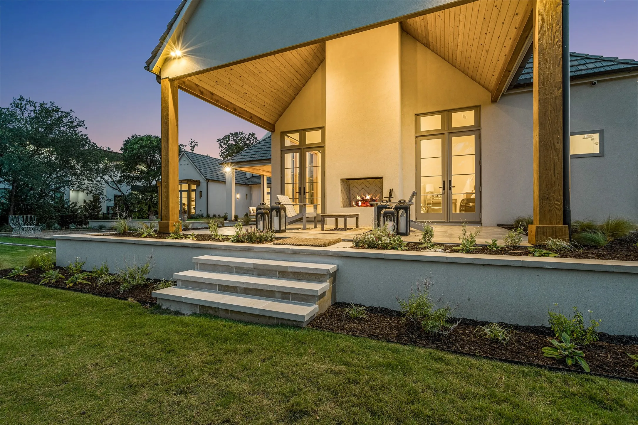 Single Family Residence For Sale in Denton County , 4413 Saddleback Lane, Southlake, Texas 76092, 5 Bedroom, 6 Bathroom, 4 Garage spaces, 5,715 Sqft, built in 2023, mls#21384297, Real Estate Agent in Southlake, Homes For Sale in Denton county, Homes For Sale in Southlake, Realtor in Southlake Texas, Real Estate Brokerage Independent Realty Texas, Luminita Cordes Realtor