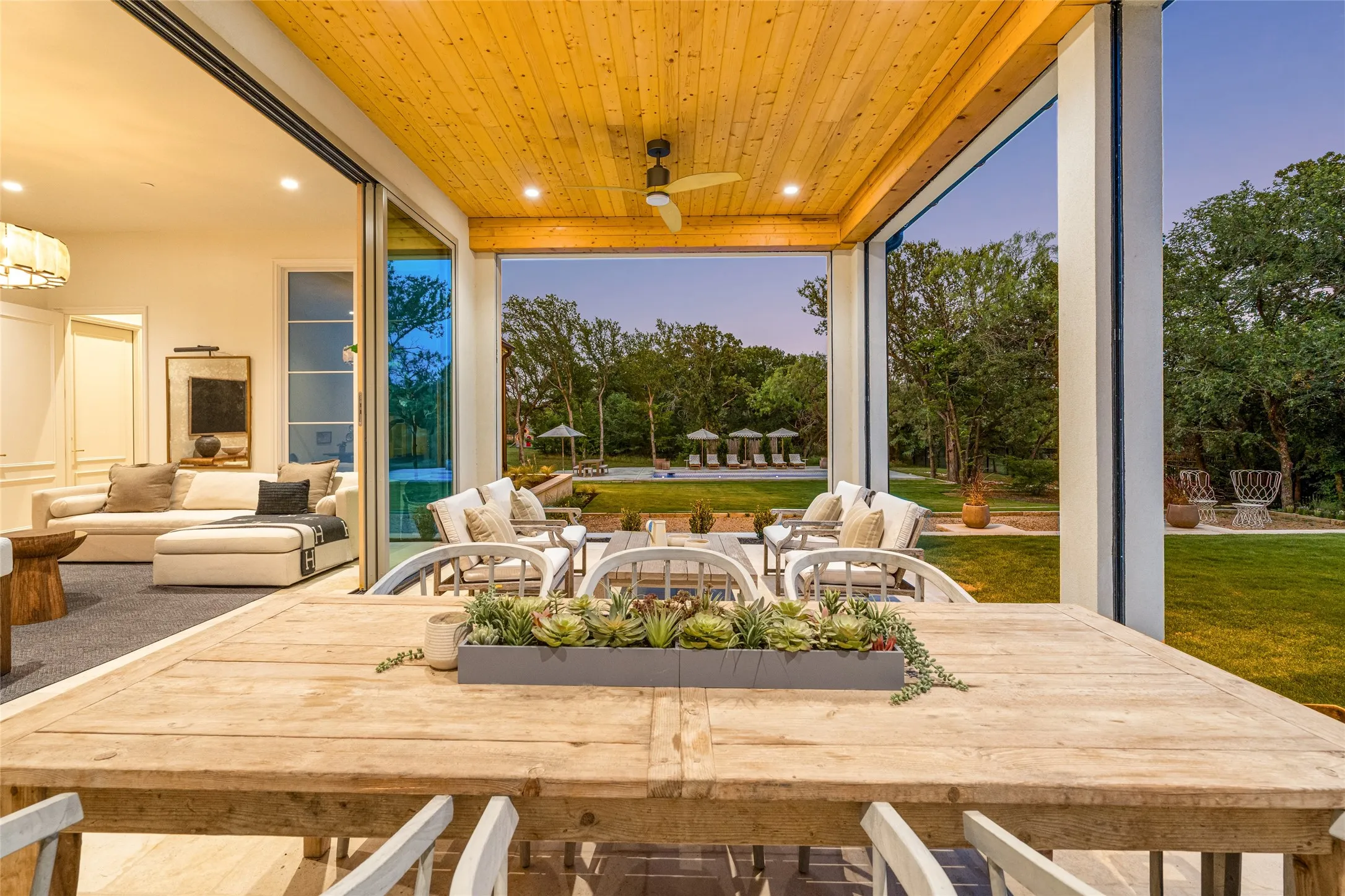 Single Family Residence For Sale in Denton County , 4413 Saddleback Lane, Southlake, Texas 76092, 5 Bedroom, 6 Bathroom, 4 Garage spaces, 5,715 Sqft, built in 2023, mls#21384297, Real Estate Agent in Southlake, Homes For Sale in Denton county, Homes For Sale in Southlake, Realtor in Southlake Texas, Real Estate Brokerage Independent Realty Texas, Luminita Cordes Realtor