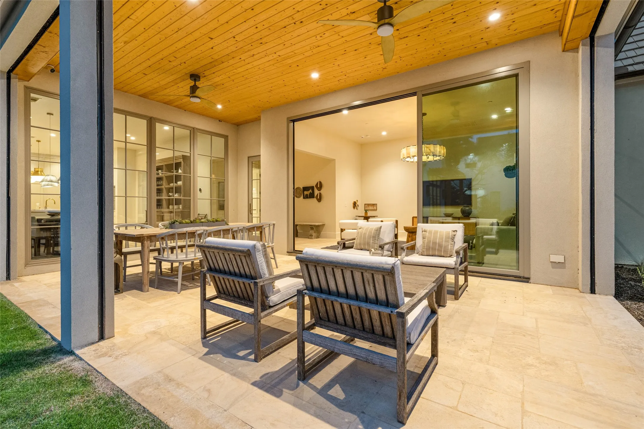 Single Family Residence For Sale in Denton County , 4413 Saddleback Lane, Southlake, Texas 76092, 5 Bedroom, 6 Bathroom, 4 Garage spaces, 5,715 Sqft, built in 2023, mls#21384297, Real Estate Agent in Southlake, Homes For Sale in Denton county, Homes For Sale in Southlake, Realtor in Southlake Texas, Real Estate Brokerage Independent Realty Texas, Luminita Cordes Realtor