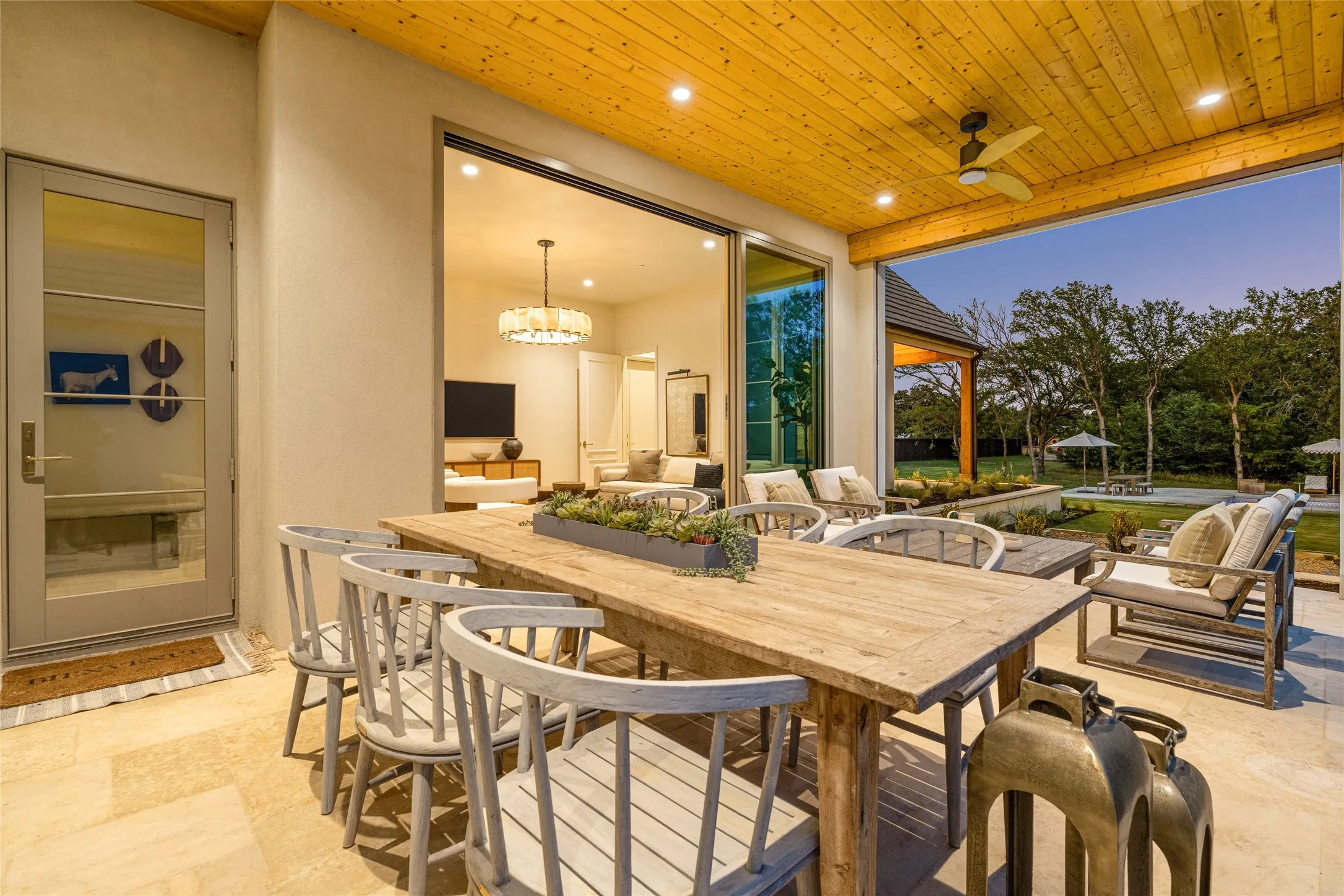 Single Family Residence For Sale in Denton County , 4413 Saddleback Lane, Southlake, Texas 76092, 5 Bedroom, 6 Bathroom, 4 Garage spaces, 5,715 Sqft, built in 2023, mls#21384297, Real Estate Agent in Southlake, Homes For Sale in Denton county, Homes For Sale in Southlake, Realtor in Southlake Texas, Real Estate Brokerage Independent Realty Texas, Luminita Cordes Realtor