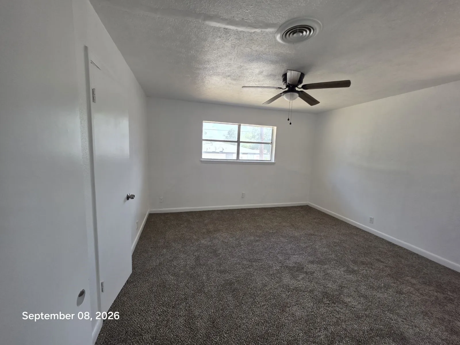 Single Family Residence For Sale in Hunt County , 2001 Washington Street, Commerce, Texas 75428, 3 Bedroom, 2 Bathroom, Garage spaces, 1,480 Sqft, built in 1964, mls#21384770, Real Estate Agent in Commerce, Homes For Sale in Hunt county, Homes For Sale in Commerce, Realtor in Commerce Texas, Real Estate Brokerage Independent Realty Texas, Luminita Cordes Realtor