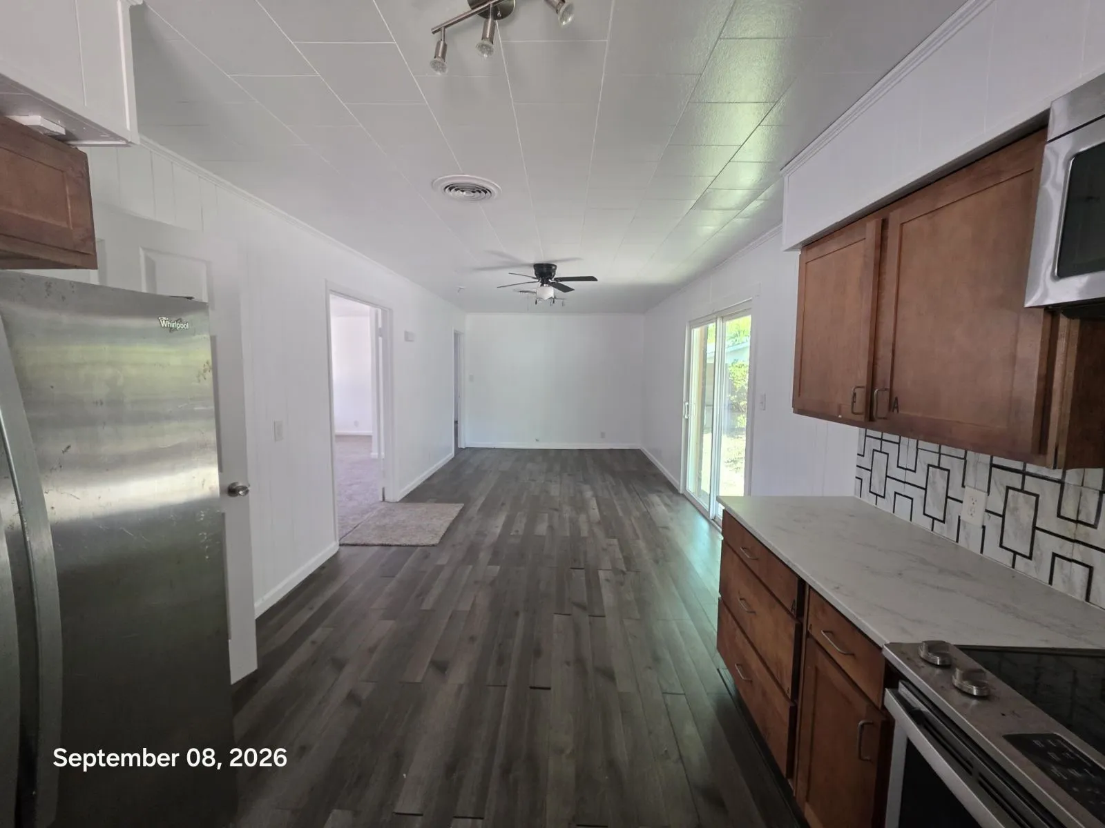 Single Family Residence For Sale in Hunt County , 2001 Washington Street, Commerce, Texas 75428, 3 Bedroom, 2 Bathroom, Garage spaces, 1,480 Sqft, built in 1964, mls#21384770, Real Estate Agent in Commerce, Homes For Sale in Hunt county, Homes For Sale in Commerce, Realtor in Commerce Texas, Real Estate Brokerage Independent Realty Texas, Luminita Cordes Realtor