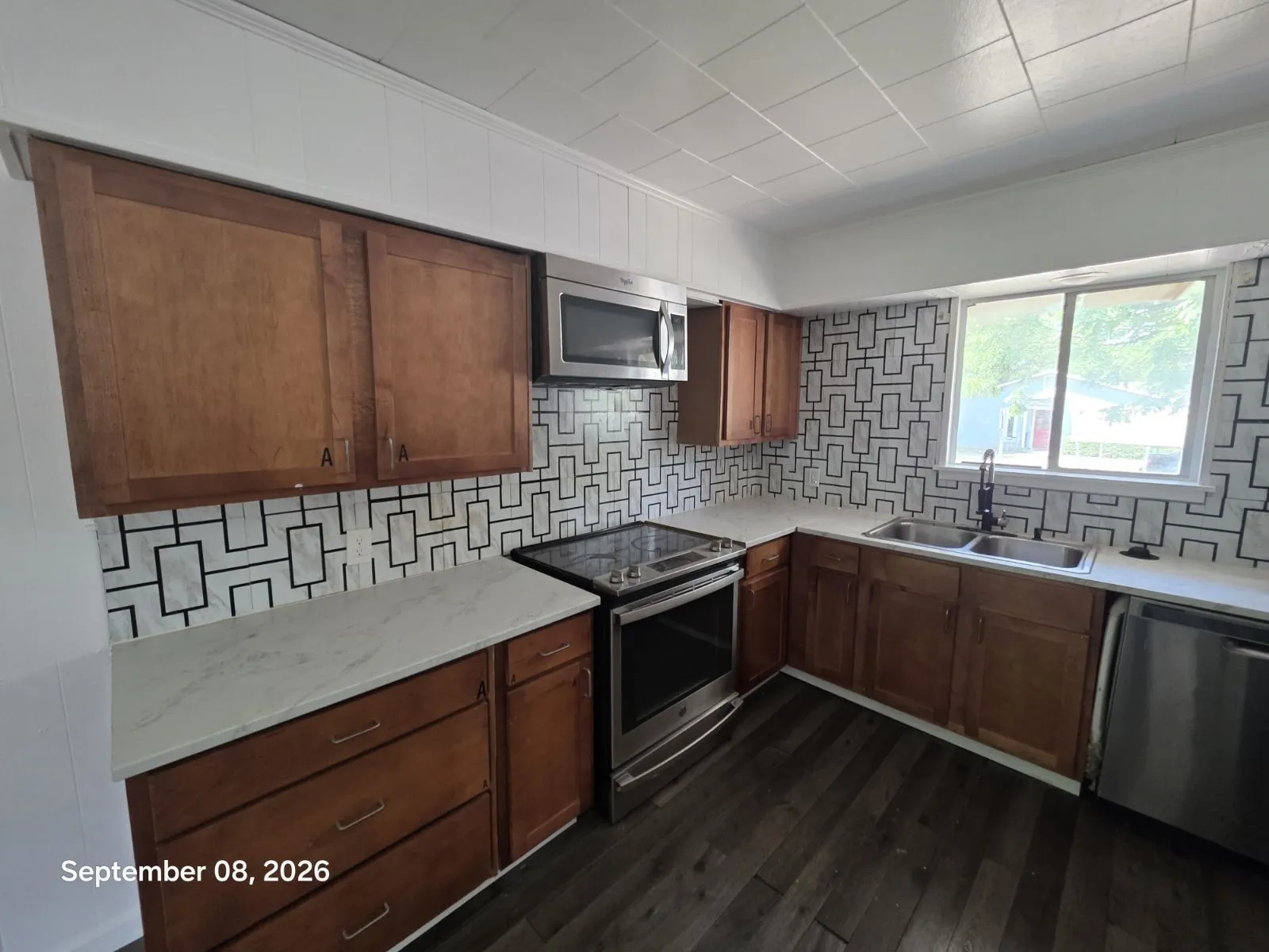 Single Family Residence For Sale in Hunt County , 2001 Washington Street, Commerce, Texas 75428, 3 Bedroom, 2 Bathroom, Garage spaces, 1,480 Sqft, built in 1964, mls#21384770, Real Estate Agent in Commerce, Homes For Sale in Hunt county, Homes For Sale in Commerce, Realtor in Commerce Texas, Real Estate Brokerage Independent Realty Texas, Luminita Cordes Realtor