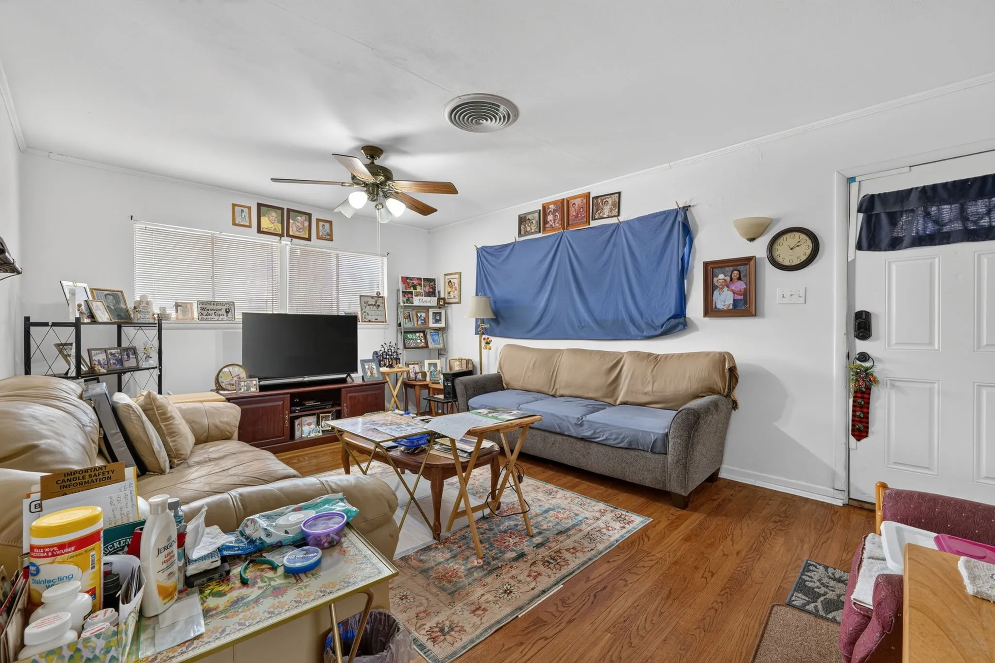 Single Family Residence For Sale in Palo Pinto County , 402 SE 20th Street, Mineral Wells, Texas 76067, 2 Bedroom, 1 Bathroom, Garage spaces, 1,233 Sqft, built in 1959, mls#21383716, Real Estate Agent in Mineral Wells, Homes For Sale in Palo Pinto county, Homes For Sale in Mineral Wells, Realtor in Mineral Wells Texas, Real Estate Brokerage Independent Realty Texas, Luminita Cordes Realtor