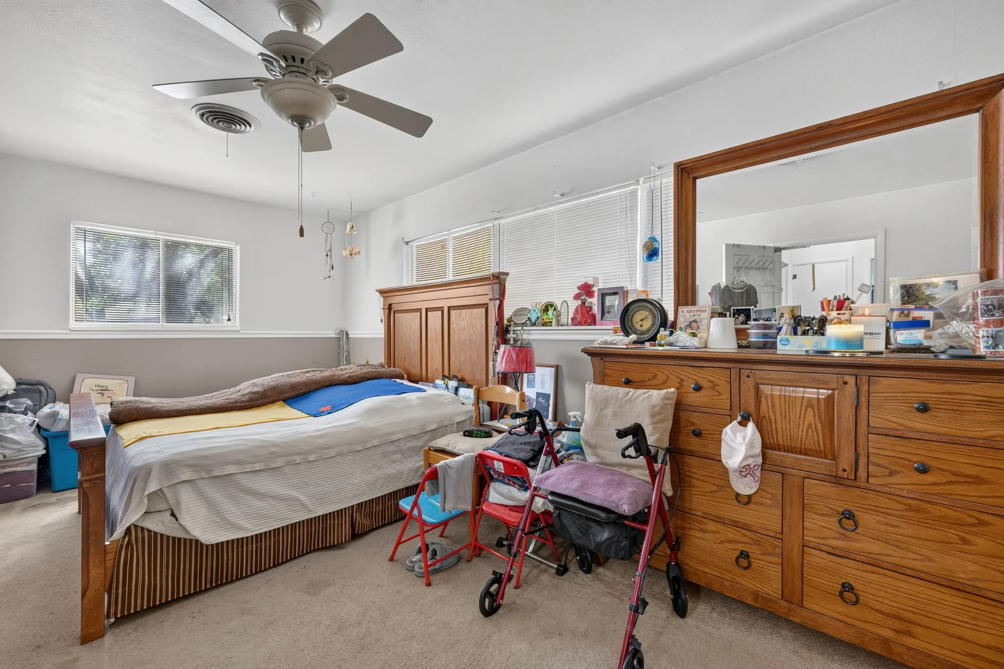 Single Family Residence For Sale in Palo Pinto County , 402 SE 20th Street, Mineral Wells, Texas 76067, 2 Bedroom, 1 Bathroom, Garage spaces, 1,233 Sqft, built in 1959, mls#21383716, Real Estate Agent in Mineral Wells, Homes For Sale in Palo Pinto county, Homes For Sale in Mineral Wells, Realtor in Mineral Wells Texas, Real Estate Brokerage Independent Realty Texas, Luminita Cordes Realtor