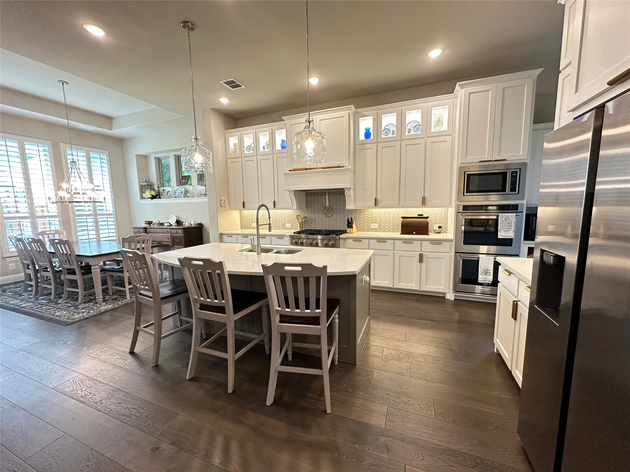 Single Family Residence For Sale in Collin County , 2805 Maverick Way, Celina, Texas 75009, 3 Bedroom, 4 Bathroom, 4 Garage spaces, 2,892 Sqft, built in 2019, mls#21384562, Real Estate Agent in Celina, Homes For Sale in Collin county, Homes For Sale in Celina, Realtor in Celina Texas, Real Estate Brokerage Independent Realty Texas, Luminita Cordes Realtor