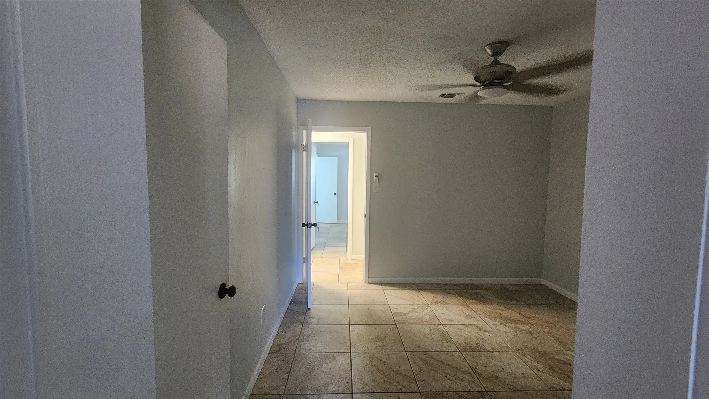 Single Family Residence For Sale in Titus County , 254 County Road 3225, Mt Pleasant, Texas 75455, 4 Bedroom, 2 Bathroom, 2 Garage spaces, 1,894 Sqft, built in 1987, mls#21384701, Real Estate Agent in Mt Pleasant, Homes For Sale in Titus county, Homes For Sale in Mt Pleasant, Realtor in Mt Pleasant Texas, Real Estate Brokerage Independent Realty Texas, Luminita Cordes Realtor
