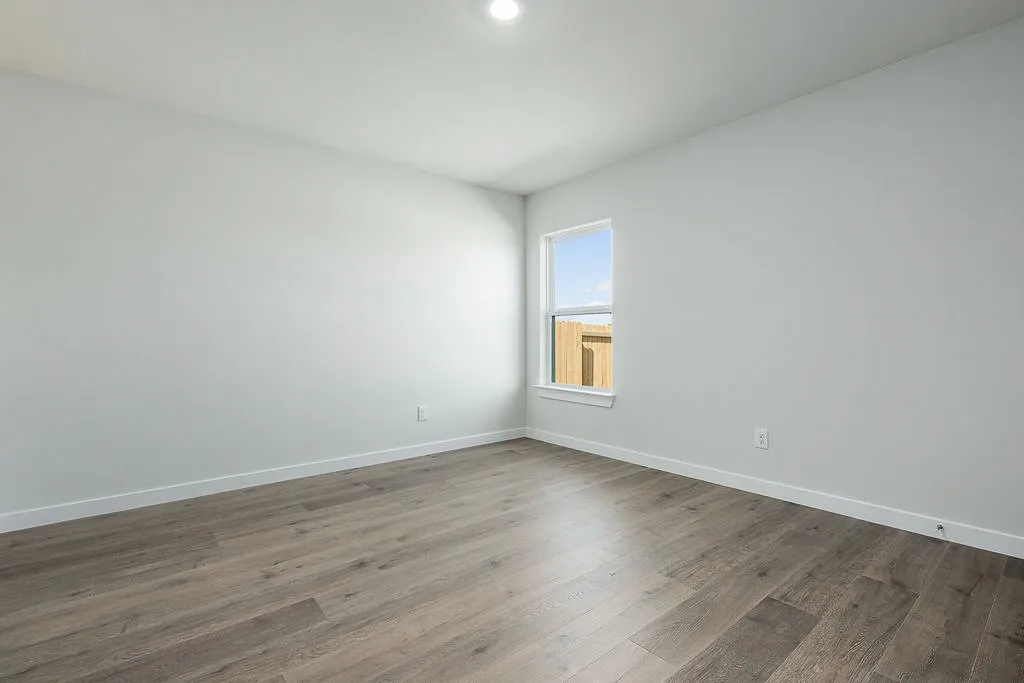 Single Family Residence For Sale in Hunt County , 4804 Fillmore Drive, Greenville, Texas 75401, 3 Bedroom, 2 Bathroom, 2 Garage spaces, 1,175 Sqft, built in 2025, mls#21384872, Real Estate Agent in Greenville, Homes For Sale in Hunt county, Homes For Sale in Greenville, Realtor in Greenville Texas, Real Estate Brokerage Independent Realty Texas, Luminita Cordes Realtor