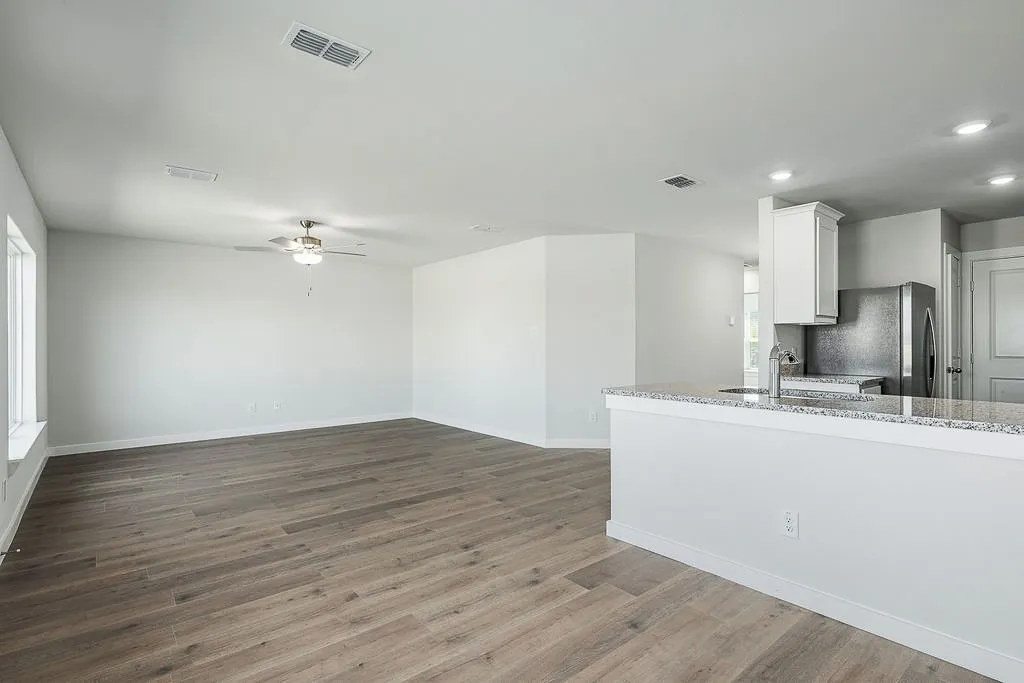Single Family Residence For Sale in Hunt County , 4804 Fillmore Drive, Greenville, Texas 75401, 3 Bedroom, 2 Bathroom, 2 Garage spaces, 1,175 Sqft, built in 2025, mls#21384872, Real Estate Agent in Greenville, Homes For Sale in Hunt county, Homes For Sale in Greenville, Realtor in Greenville Texas, Real Estate Brokerage Independent Realty Texas, Luminita Cordes Realtor