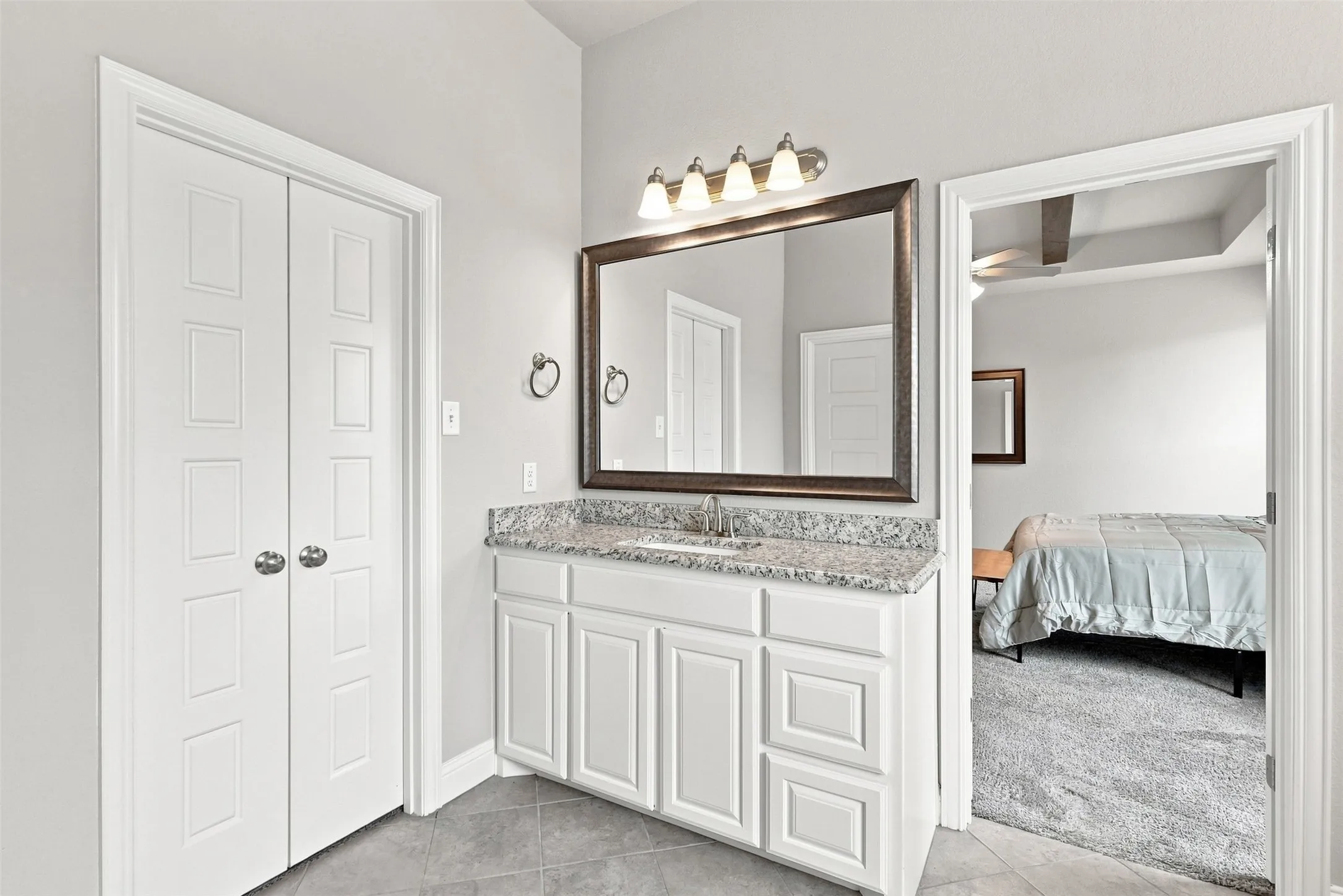 Single Family Residence For Sale in Parker County , 127 Preakness Drive, Willow Park, Texas 76087, 4 Bedroom, 4 Bathroom, 2 Garage spaces, 2,761 Sqft, built in 2018, mls#21384828, Real Estate Agent in Willow Park, Homes For Sale in Parker county, Homes For Sale in Willow Park, Realtor in Willow Park Texas, Real Estate Brokerage Independent Realty Texas, Luminita Cordes Realtor