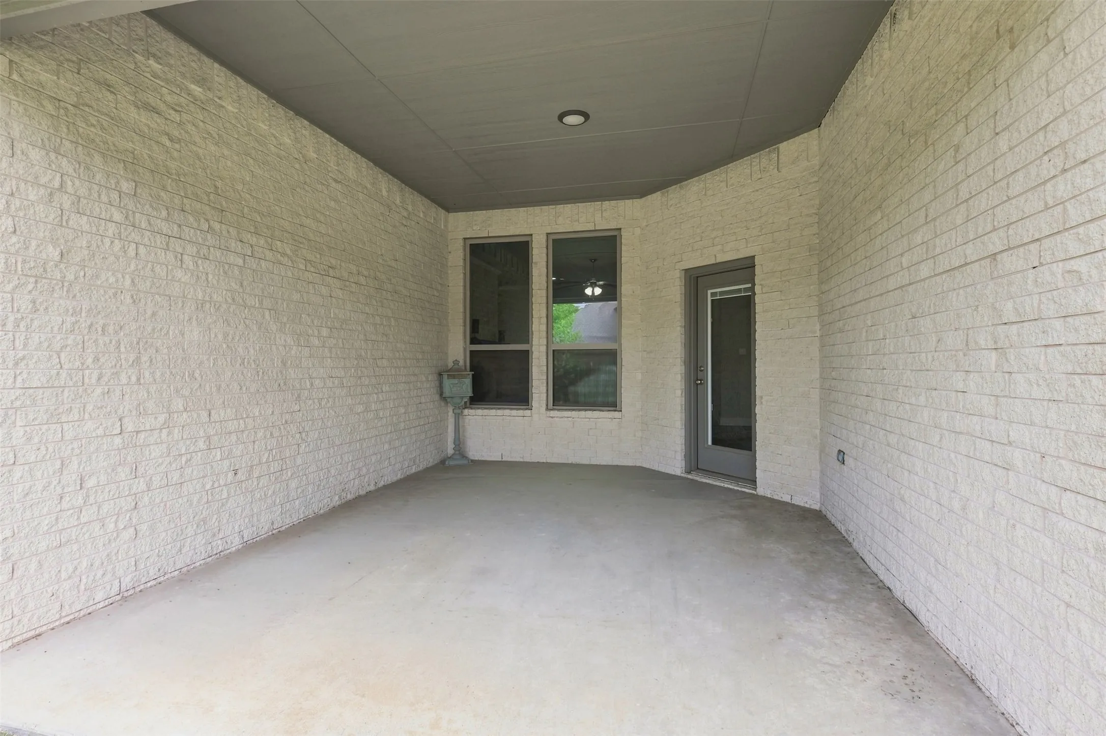 Single Family Residence For Sale in Parker County , 127 Preakness Drive, Willow Park, Texas 76087, 4 Bedroom, 4 Bathroom, 2 Garage spaces, 2,761 Sqft, built in 2018, mls#21384828, Real Estate Agent in Willow Park, Homes For Sale in Parker county, Homes For Sale in Willow Park, Realtor in Willow Park Texas, Real Estate Brokerage Independent Realty Texas, Luminita Cordes Realtor