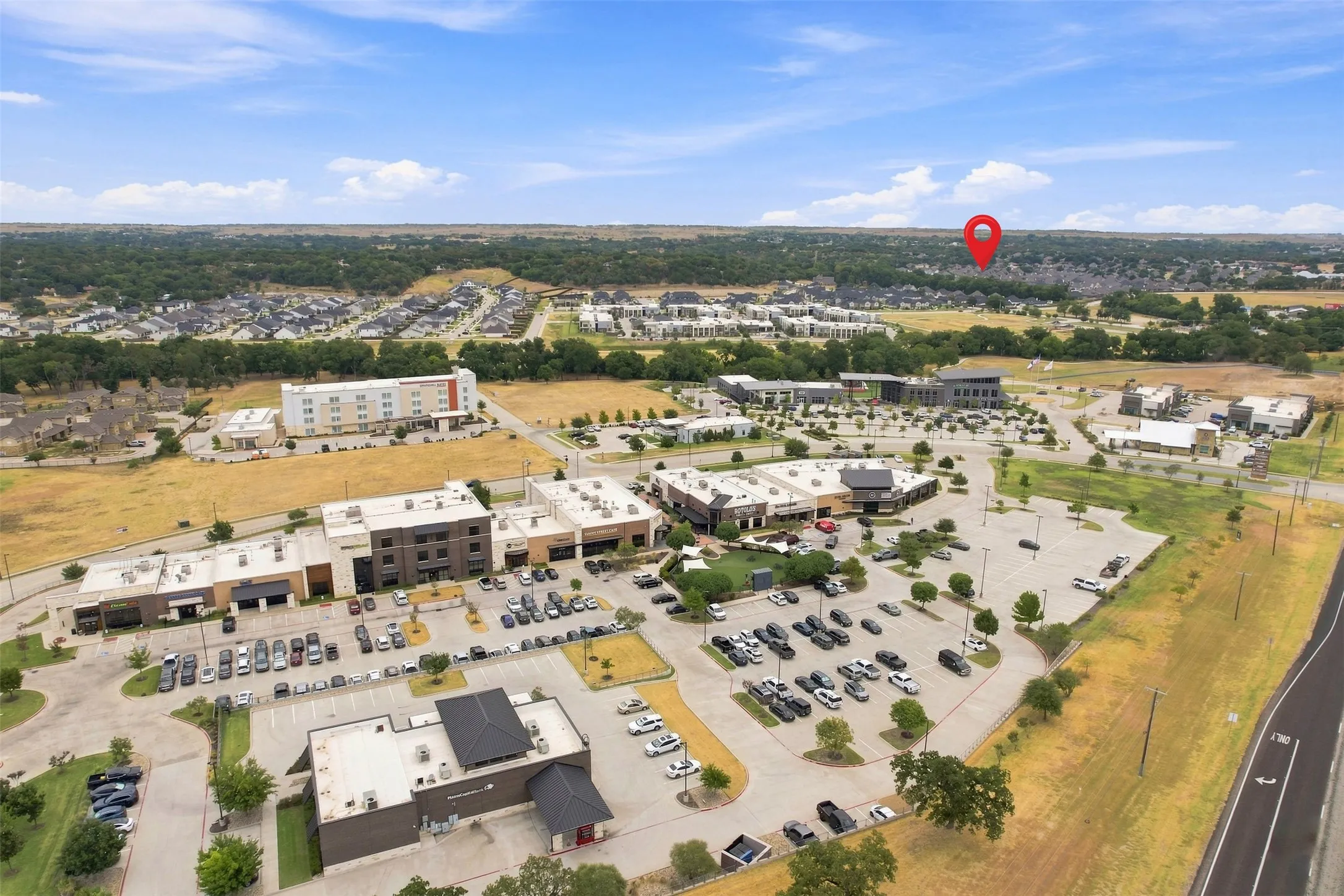 Single Family Residence For Sale in Parker County , 127 Preakness Drive, Willow Park, Texas 76087, 4 Bedroom, 4 Bathroom, 2 Garage spaces, 2,761 Sqft, built in 2018, mls#21384828, Real Estate Agent in Willow Park, Homes For Sale in Parker county, Homes For Sale in Willow Park, Realtor in Willow Park Texas, Real Estate Brokerage Independent Realty Texas, Luminita Cordes Realtor