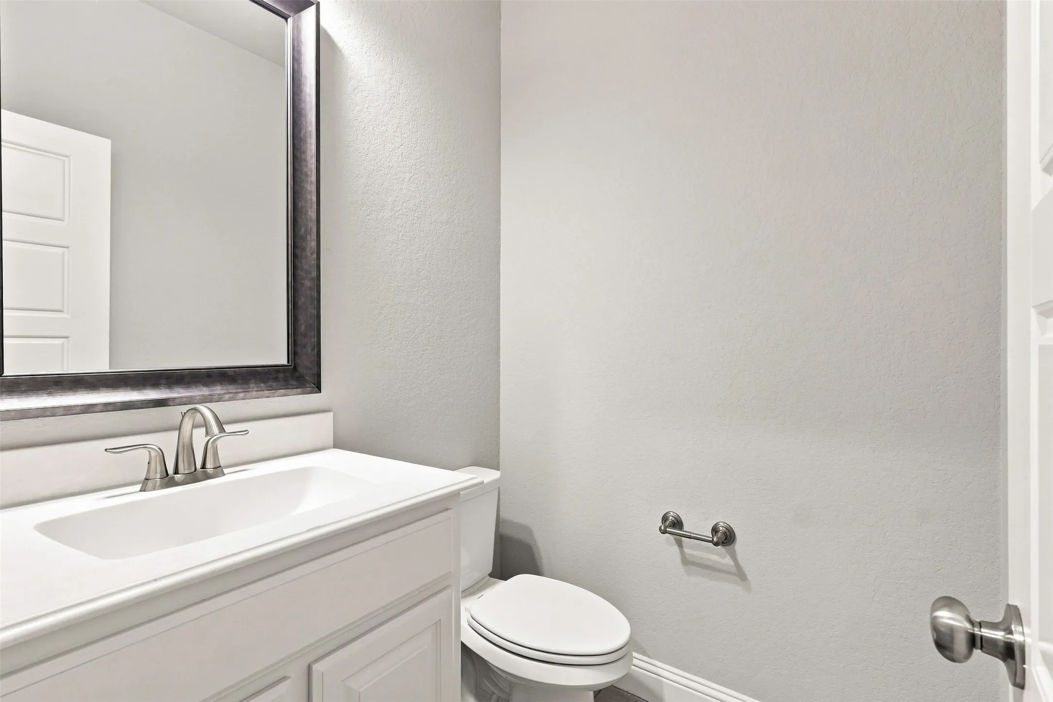 Single Family Residence For Sale in Parker County , 127 Preakness Drive, Willow Park, Texas 76087, 4 Bedroom, 4 Bathroom, 2 Garage spaces, 2,761 Sqft, built in 2018, mls#21384828, Real Estate Agent in Willow Park, Homes For Sale in Parker county, Homes For Sale in Willow Park, Realtor in Willow Park Texas, Real Estate Brokerage Independent Realty Texas, Luminita Cordes Realtor