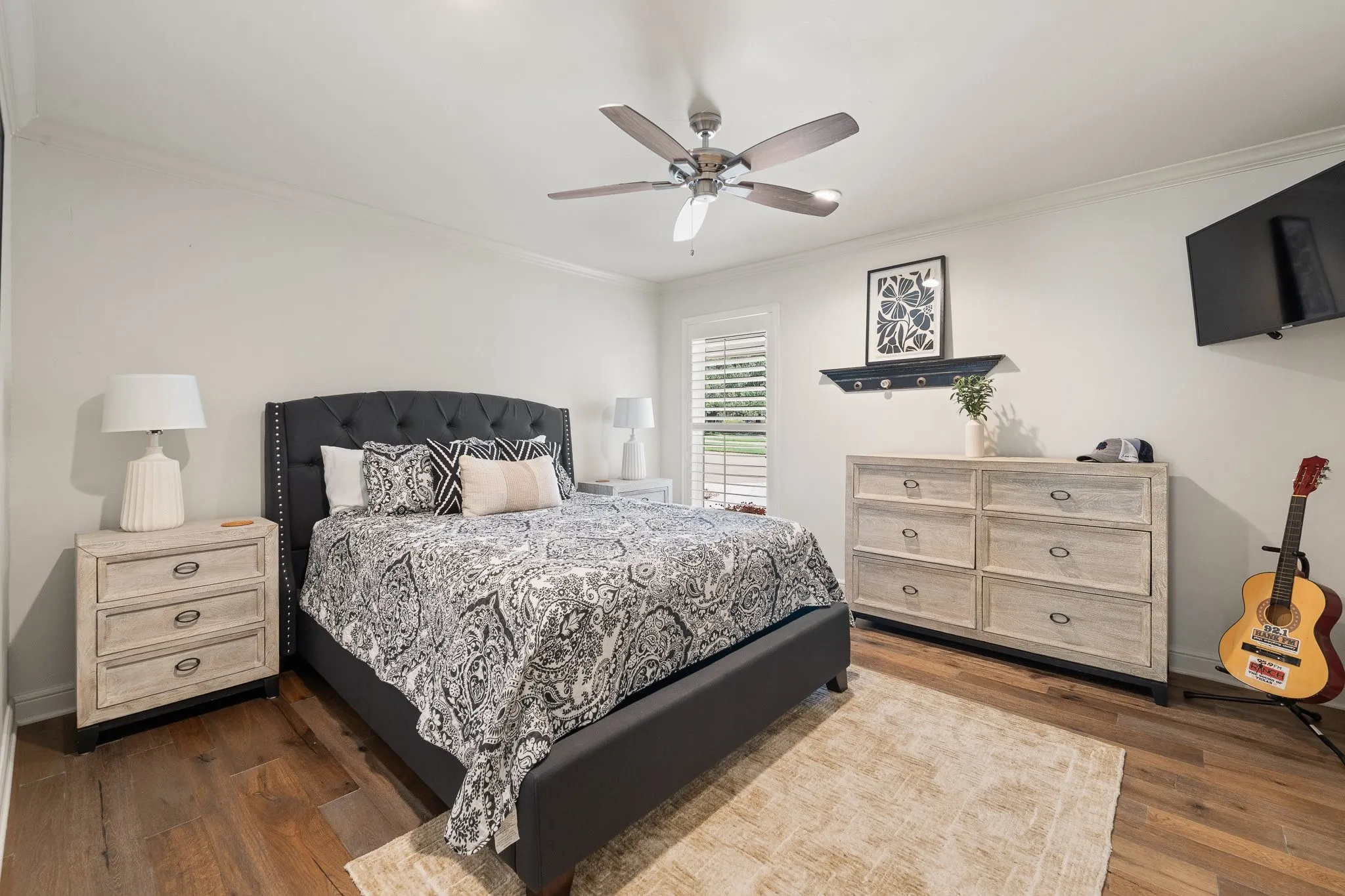 Single Family Residence For Sale in Hood County , 4509 Deleon Court, De Cordova, Texas 76049, 5 Bedroom, 4 Bathroom, 3 Garage spaces, 3,447 Sqft, built in 1977, mls#21382984, Real Estate Agent in De Cordova, Homes For Sale in Hood county, Homes For Sale in De Cordova, Realtor in De Cordova Texas, Real Estate Brokerage Independent Realty Texas, Luminita Cordes Realtor