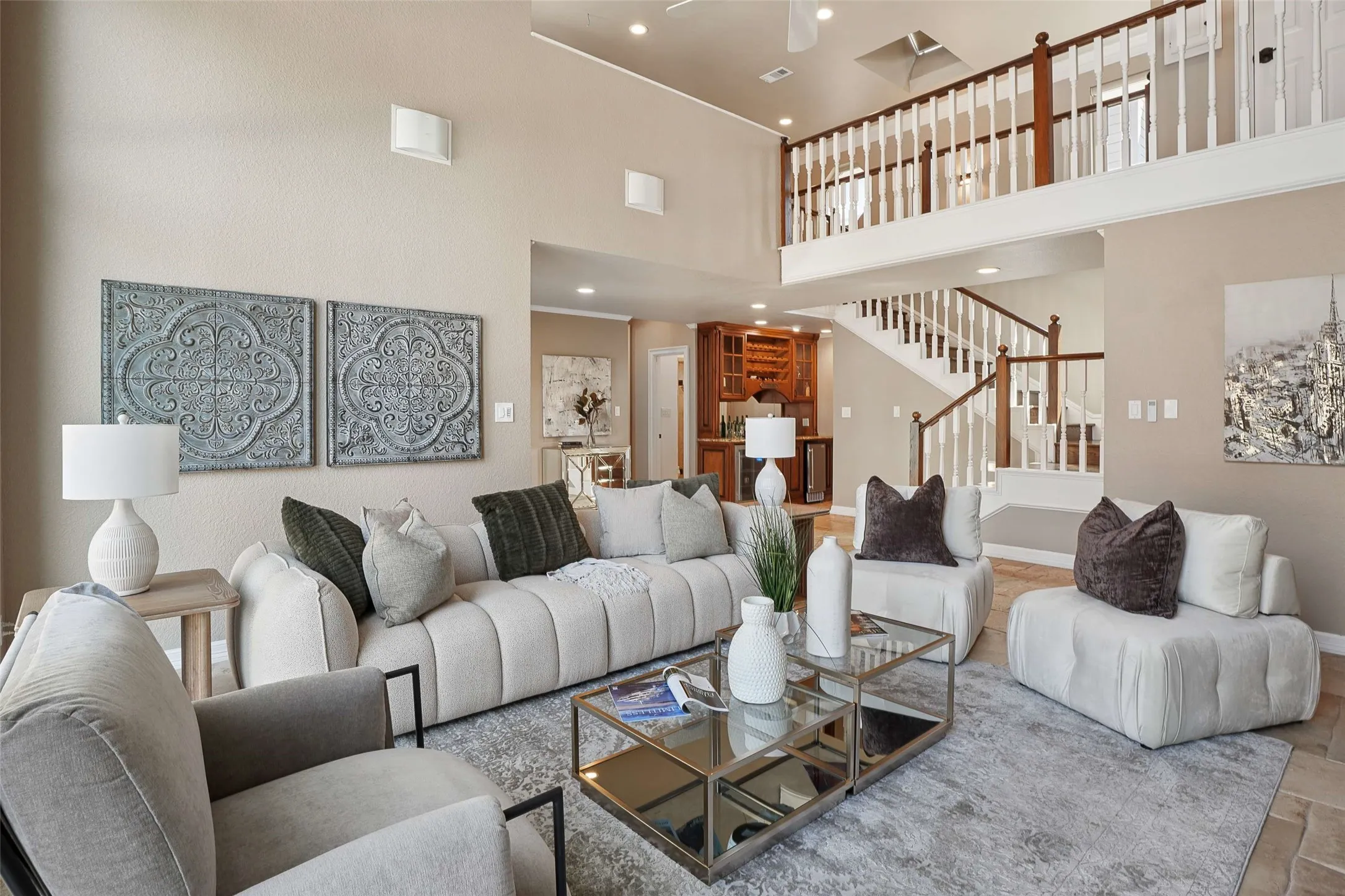 Single Family Residence For Rent in Collin County , 5604 Bent Creek Trail, Dallas, Texas 75252, 4 Bedroom, 4 Bathroom, 3 Garage spaces, 3,880 Sqft, built in 1985, mls#21384886, Real Estate Agent in Dallas, Homes For Rent in Collin county, Homes For Rent in Dallas, Realtor in Dallas Texas, Real Estate Brokerage Independent Realty Texas, Luminita Cordes Realtor