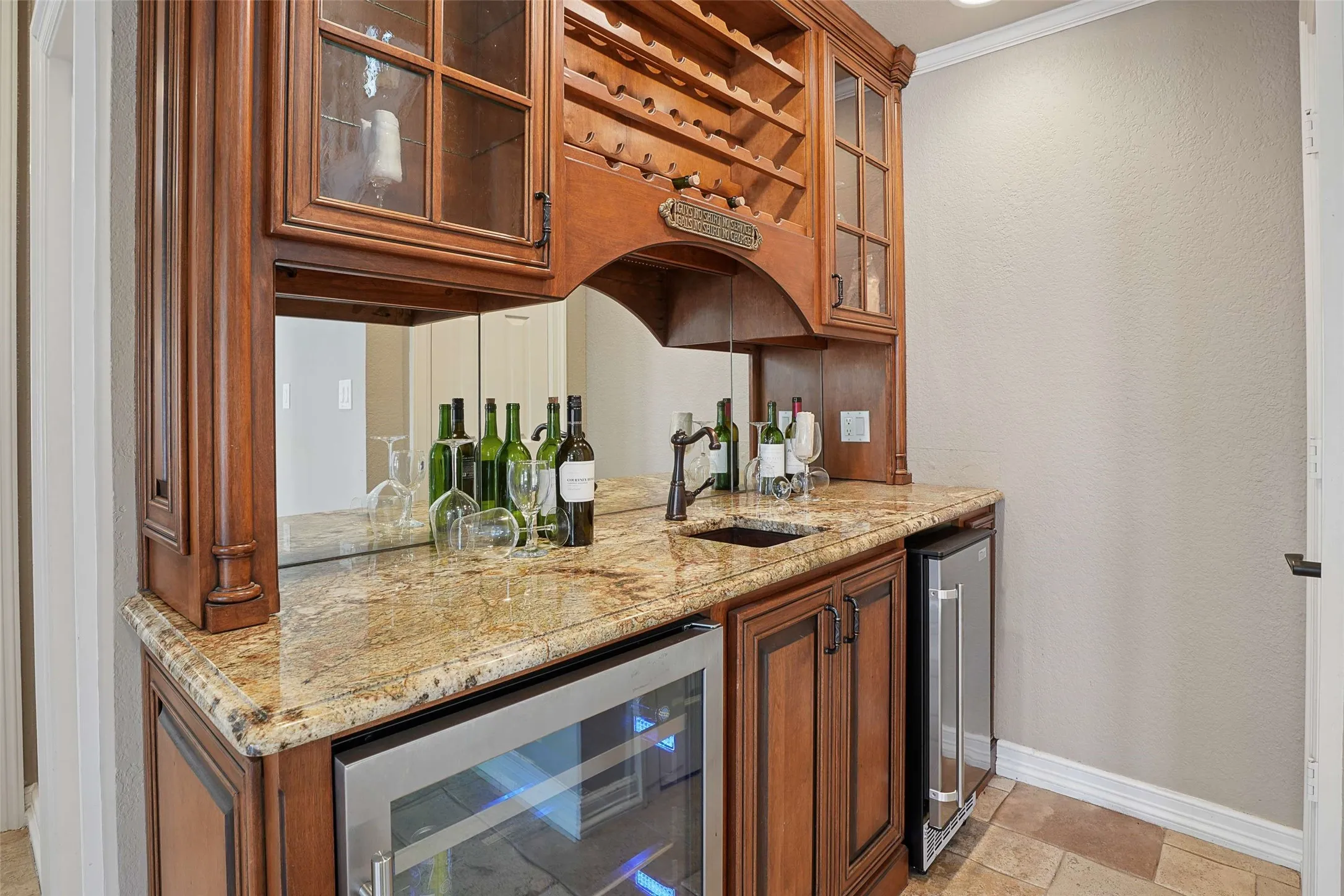 Single Family Residence For Rent in Collin County , 5604 Bent Creek Trail, Dallas, Texas 75252, 4 Bedroom, 4 Bathroom, 3 Garage spaces, 3,880 Sqft, built in 1985, mls#21384886, Real Estate Agent in Dallas, Homes For Rent in Collin county, Homes For Rent in Dallas, Realtor in Dallas Texas, Real Estate Brokerage Independent Realty Texas, Luminita Cordes Realtor