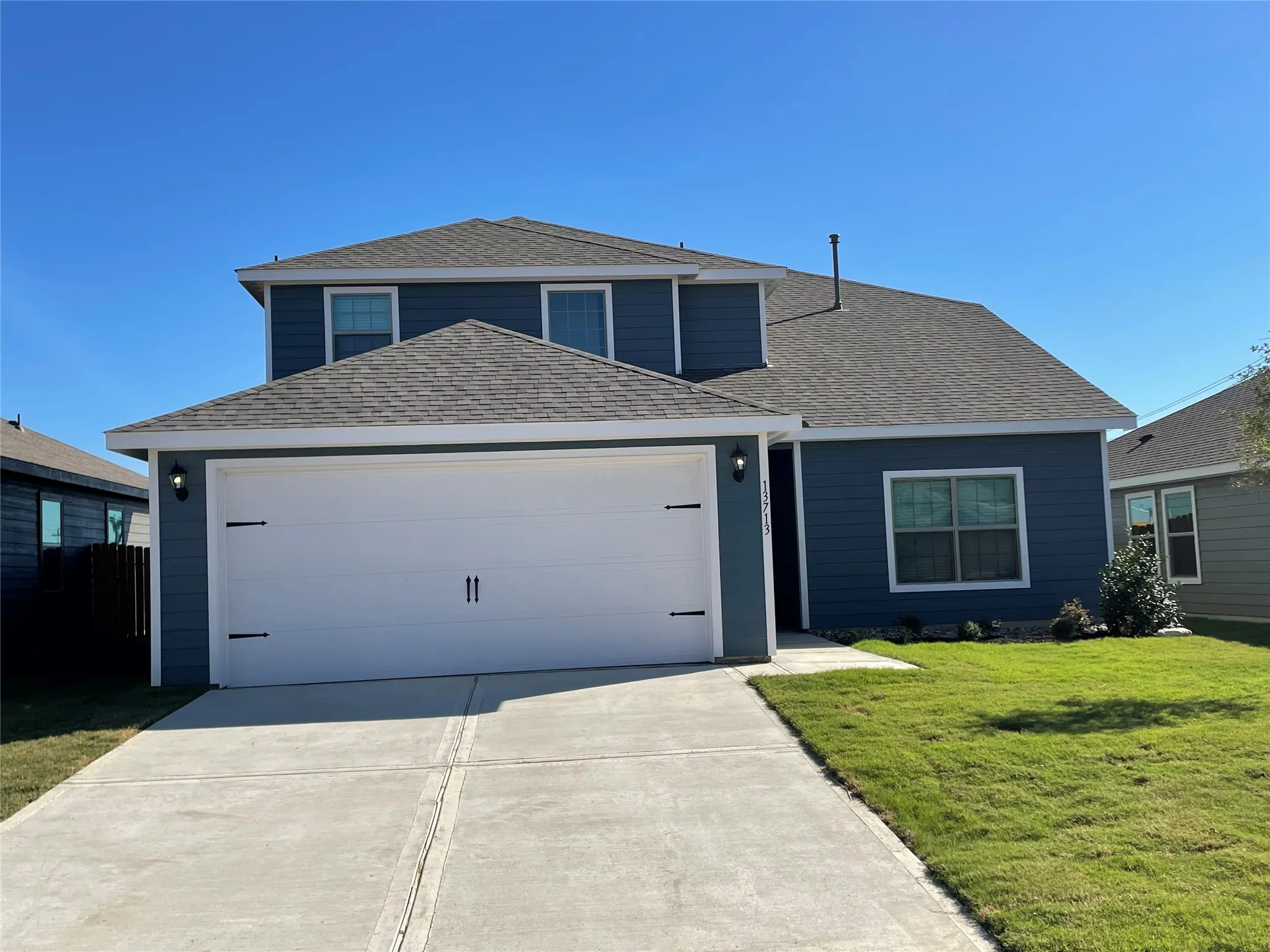 Single Family Residence For Sale in Denton County , 13713 Logan Pass Drive, Ponder, Texas 76259, 4 Bedroom, 3 Bathroom, 2 Garage spaces, 2,054 Sqft, built in 2021, mls#21384871, Real Estate Agent in Ponder, Homes For Sale in Denton county, Homes For Sale in Ponder, Realtor in Ponder Texas, Real Estate Brokerage Independent Realty Texas, Luminita Cordes Realtor