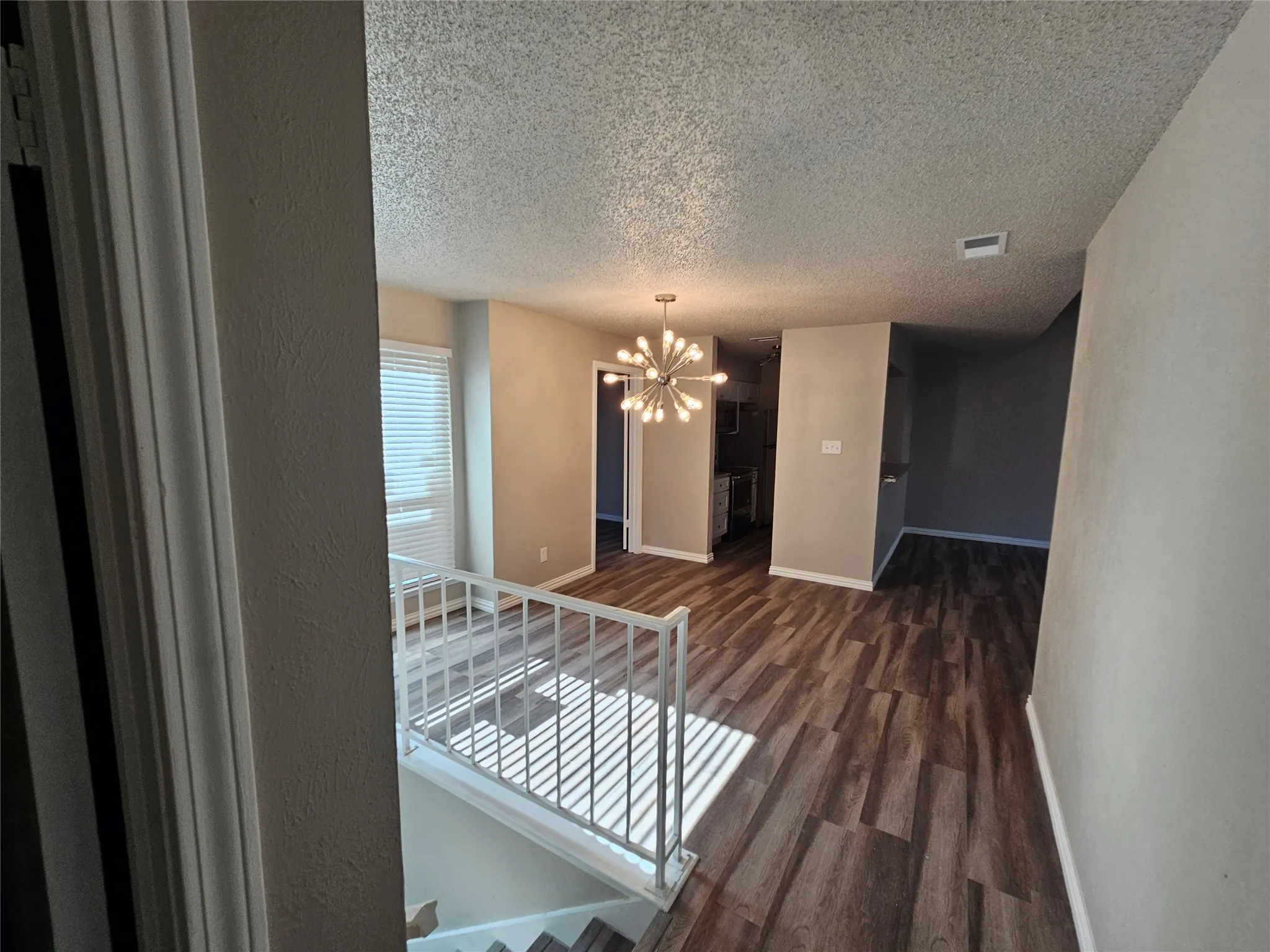 Condominium For Sale in Dallas County , 5616 Preston Oaks Road 202, Dallas, Texas 75254, 2 Bedroom, 2 Bathroom, 1 Garage spaces, 1,046 Sqft, built in 1981, mls#21384890, Real Estate Agent in Dallas, Homes For Sale in Dallas county, Homes For Sale in Dallas, Realtor in Dallas Texas, Real Estate Brokerage Independent Realty Texas, Luminita Cordes Realtor