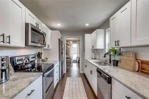 Single Family Residence For Rent in Dallas County , 8044 Woodhue Circle, Dallas, Texas 75228, 4 Bedroom, 3 Bathroom, 2 Garage spaces, 2,370 Sqft, built in 1956, mls#21380509, Real Estate Agent in Dallas, Homes For Rent in Dallas county, Homes For Rent in Dallas, Realtor in Dallas Texas, Real Estate Brokerage Independent Realty Texas, Luminita Cordes Realtor