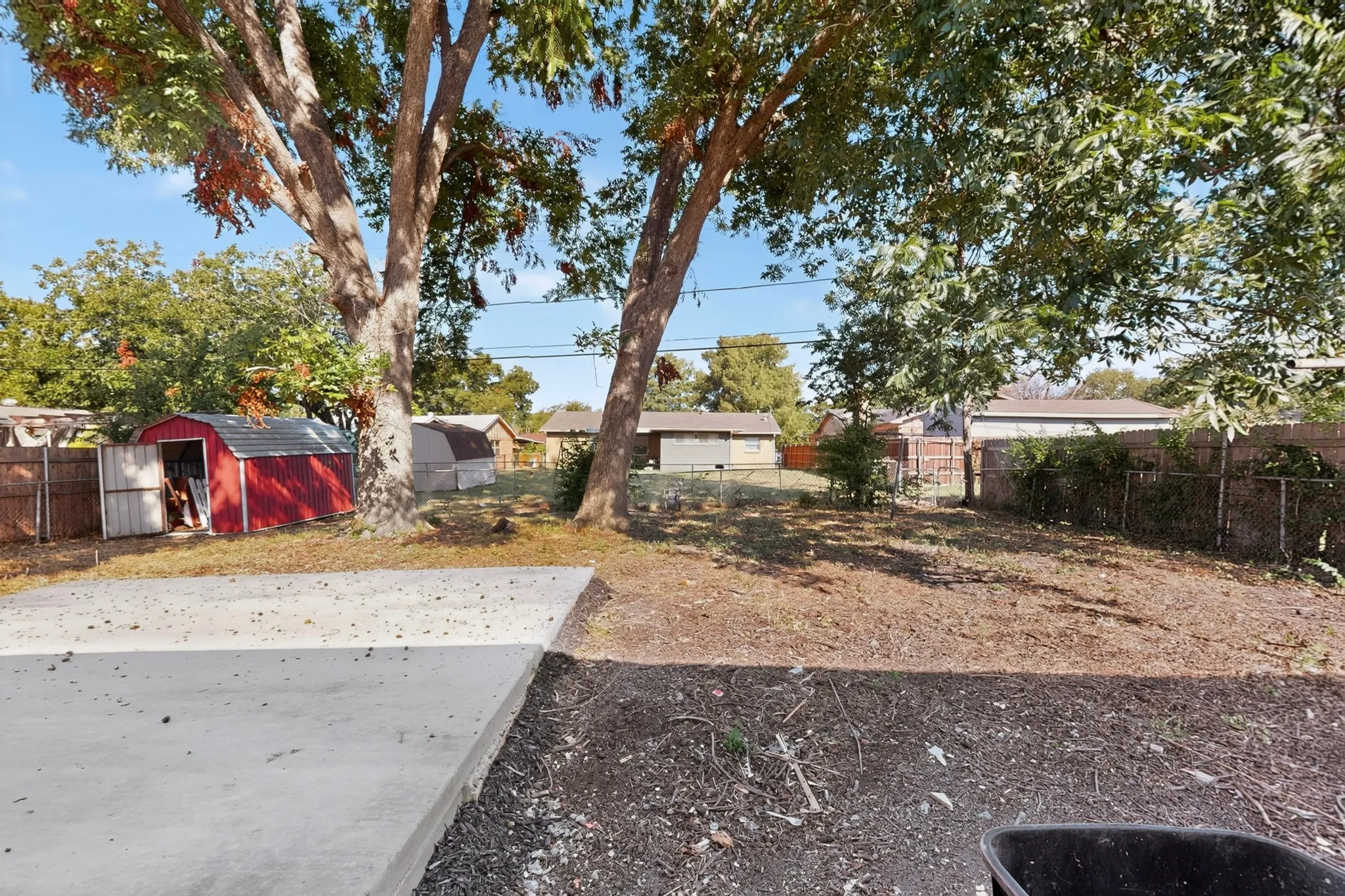 Single Family Residence For Sale in Dallas County , 3241 Santiago Drive, Mesquite, Texas 75150, 4 Bedroom, 2 Bathroom, Garage spaces, 1,693 Sqft, built in 1960, mls#21384893, Real Estate Agent in Mesquite, Homes For Sale in Dallas county, Homes For Sale in Mesquite, Realtor in Mesquite Texas, Real Estate Brokerage Independent Realty Texas, Luminita Cordes Realtor