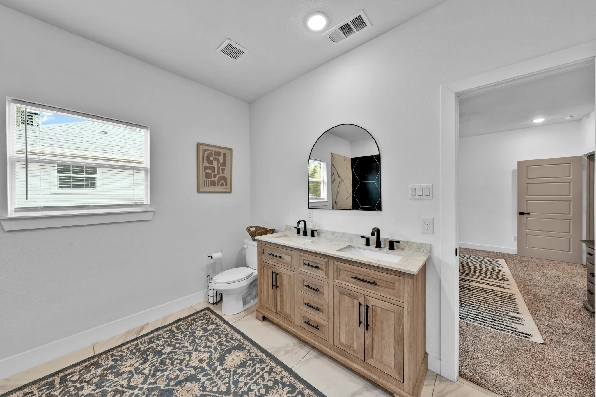Single Family Residence For Sale in Hopkins County , 1024 Jackson Street N, Sulphur Springs, Texas 75482, 3 Bedroom, 2 Bathroom, 2 Garage spaces, 1,618 Sqft, built in 2022, mls#21383509, Real Estate Agent in Sulphur Springs, Homes For Sale in Hopkins county, Homes For Sale in Sulphur Springs, Realtor in Sulphur Springs Texas, Real Estate Brokerage Independent Realty Texas, Luminita Cordes Realtor