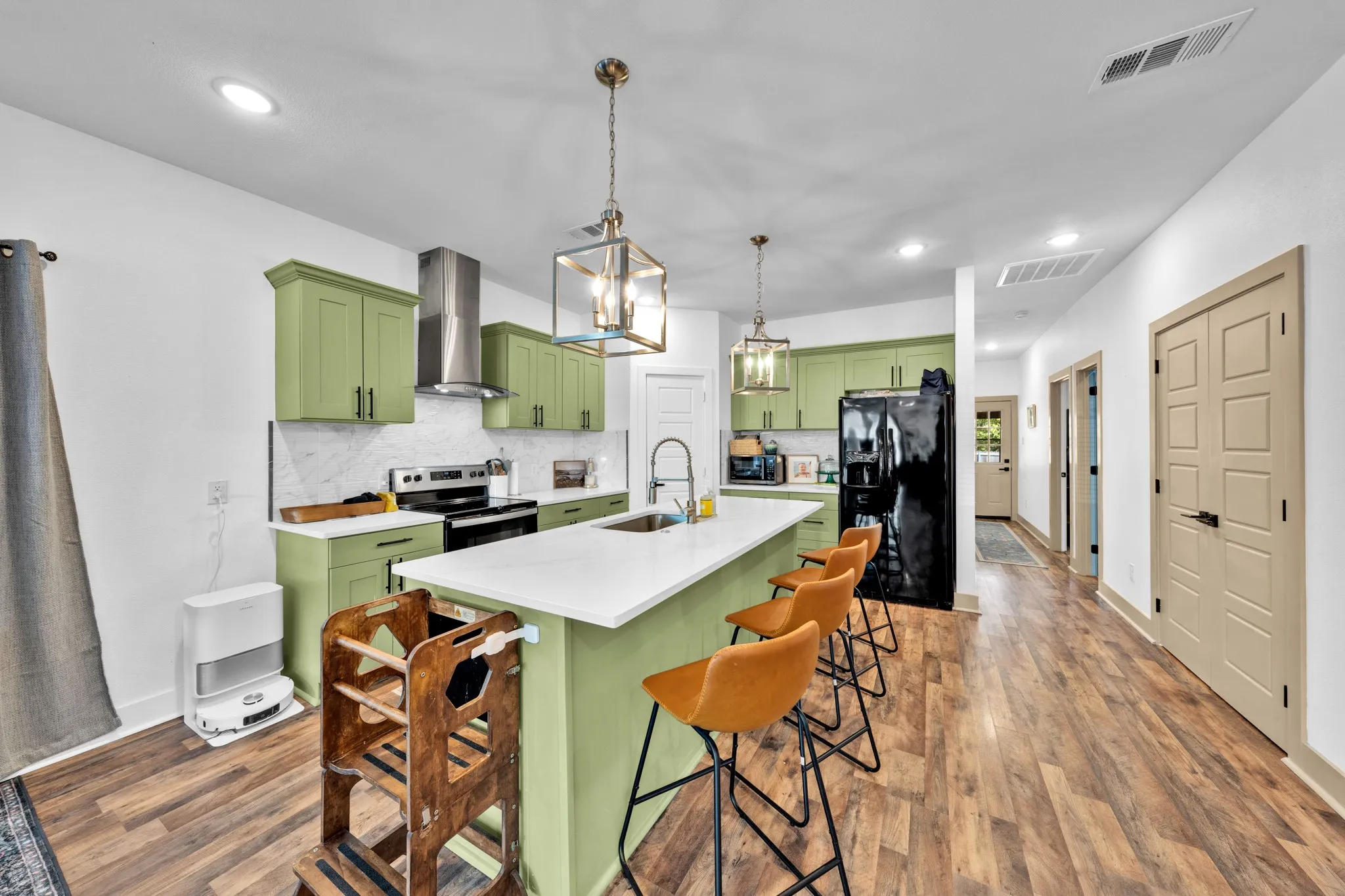 Single Family Residence For Sale in Hopkins County , 1024 Jackson Street N, Sulphur Springs, Texas 75482, 3 Bedroom, 2 Bathroom, 2 Garage spaces, 1,618 Sqft, built in 2022, mls#21383509, Real Estate Agent in Sulphur Springs, Homes For Sale in Hopkins county, Homes For Sale in Sulphur Springs, Realtor in Sulphur Springs Texas, Real Estate Brokerage Independent Realty Texas, Luminita Cordes Realtor