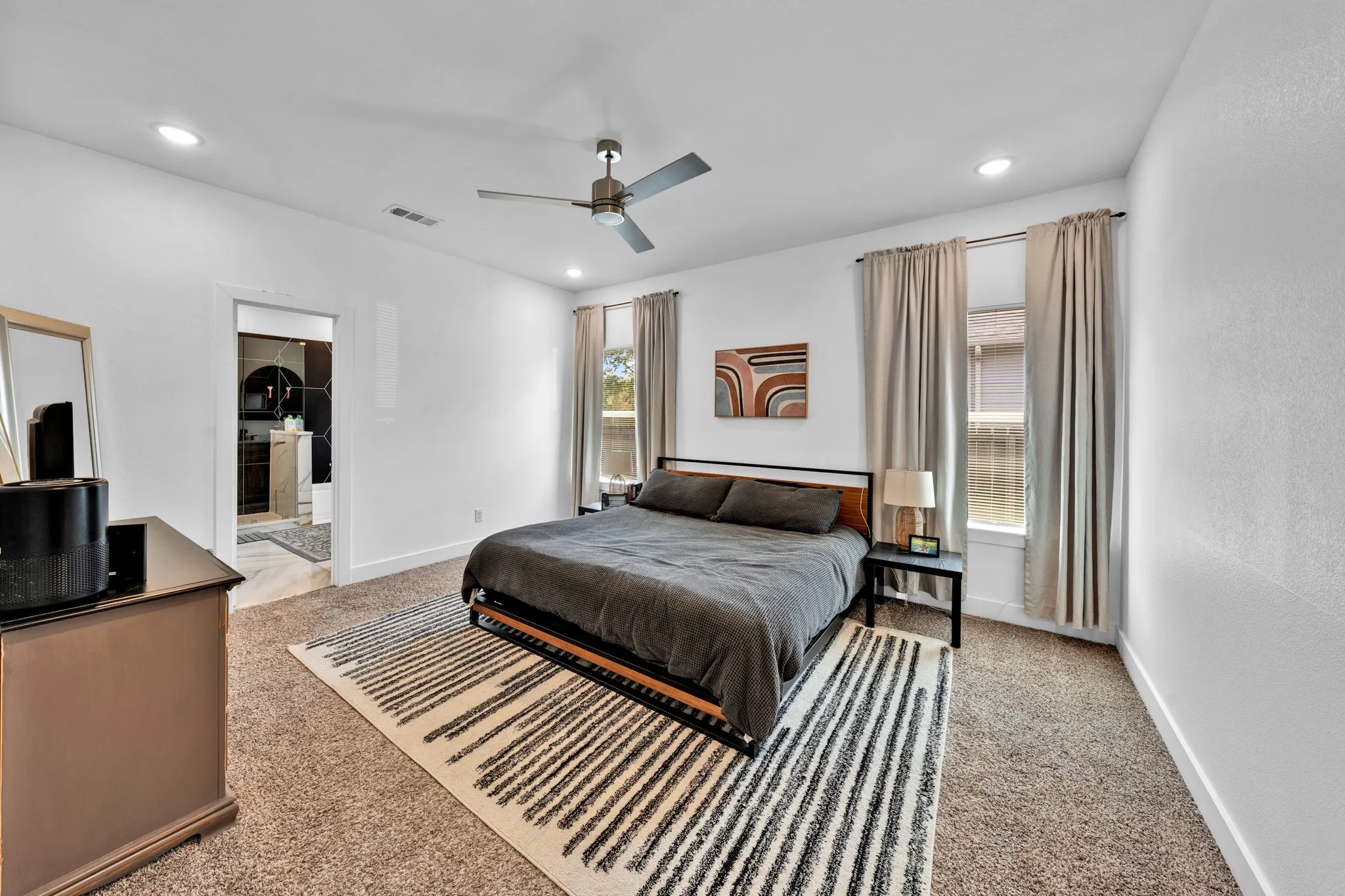 Single Family Residence For Sale in Hopkins County , 1024 Jackson Street N, Sulphur Springs, Texas 75482, 3 Bedroom, 2 Bathroom, 2 Garage spaces, 1,618 Sqft, built in 2022, mls#21383509, Real Estate Agent in Sulphur Springs, Homes For Sale in Hopkins county, Homes For Sale in Sulphur Springs, Realtor in Sulphur Springs Texas, Real Estate Brokerage Independent Realty Texas, Luminita Cordes Realtor