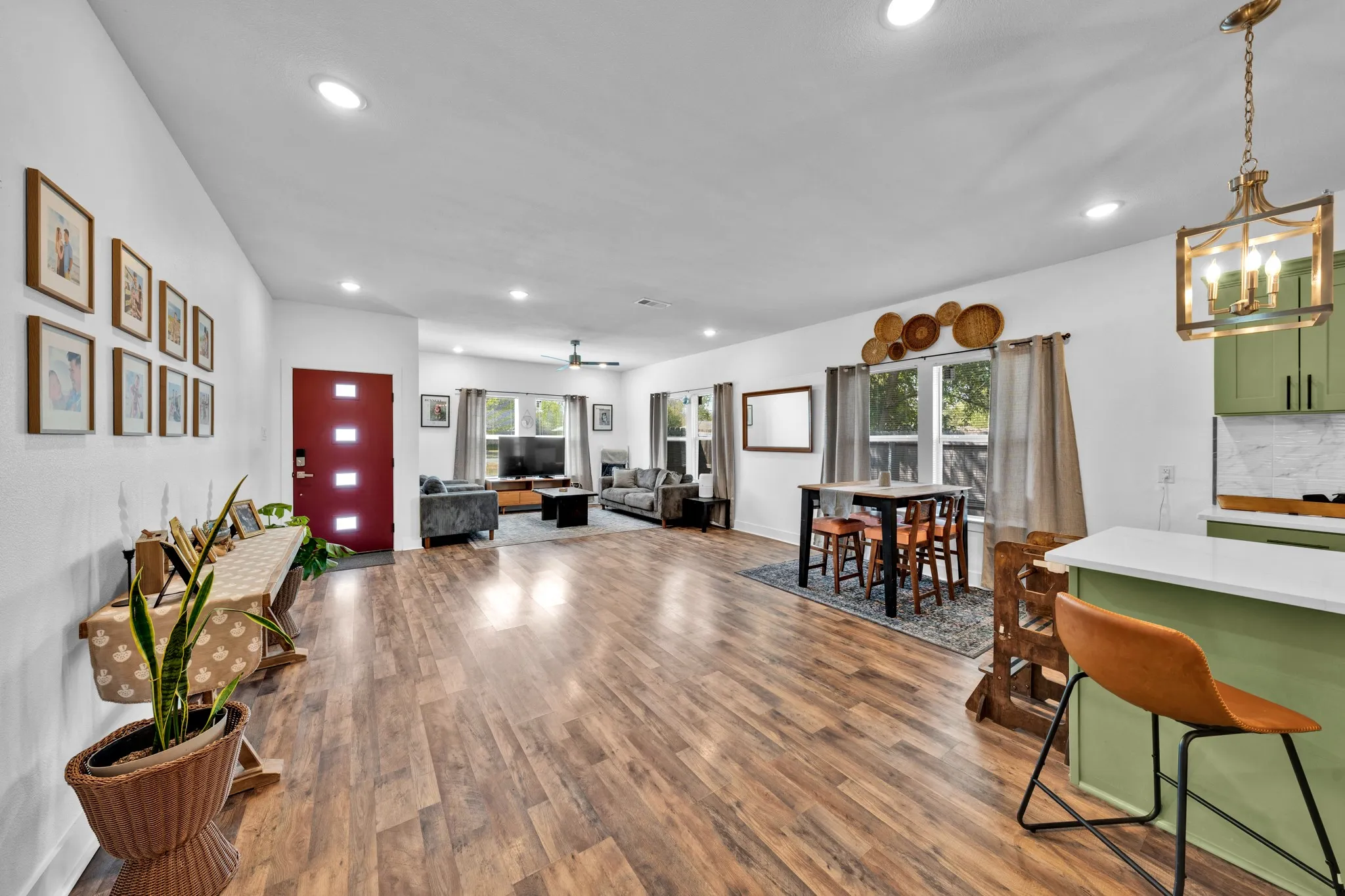 Single Family Residence For Sale in Hopkins County , 1024 Jackson Street N, Sulphur Springs, Texas 75482, 3 Bedroom, 2 Bathroom, 2 Garage spaces, 1,618 Sqft, built in 2022, mls#21383509, Real Estate Agent in Sulphur Springs, Homes For Sale in Hopkins county, Homes For Sale in Sulphur Springs, Realtor in Sulphur Springs Texas, Real Estate Brokerage Independent Realty Texas, Luminita Cordes Realtor