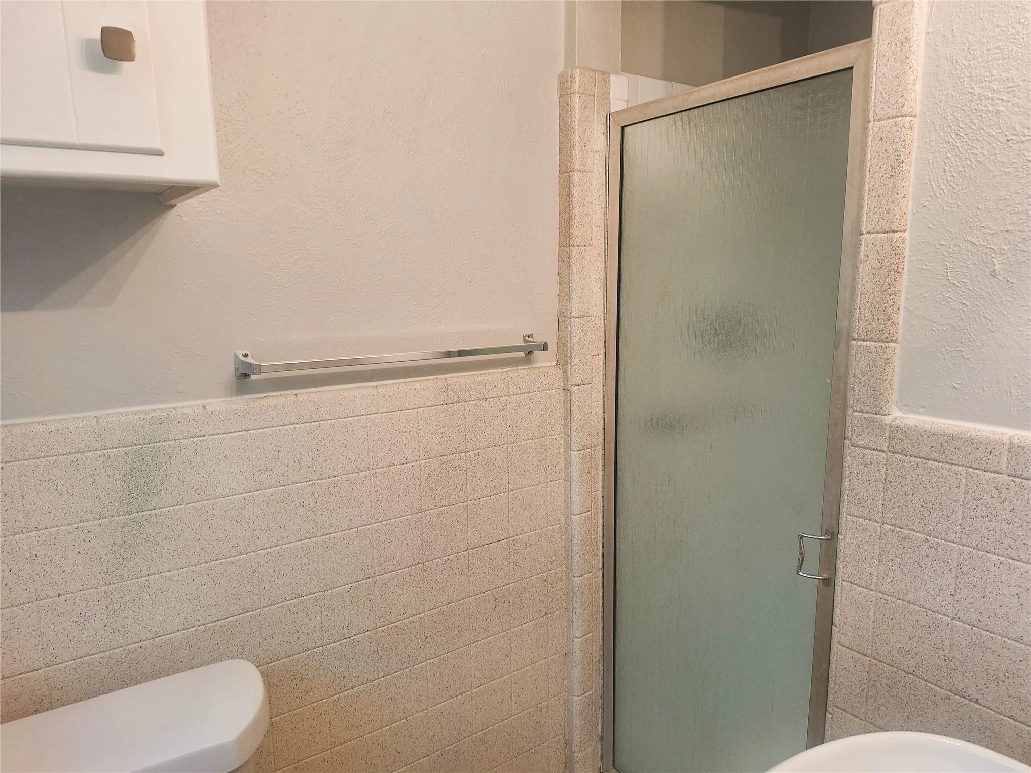 Single Family Residence For Rent in Tarrant County , 7204 Karen Drive, North Richland Hills, Texas 76180, 3 Bedroom, 2 Bathroom, 2 Garage spaces, 1,486 Sqft, built in 1958, mls#21384630, Real Estate Agent in North Richland Hills, Homes For Rent in Tarrant county, Homes For Rent in North Richland Hills, Realtor in North Richland Hills Texas, Real Estate Brokerage Independent Realty Texas, Luminita Cordes Realtor