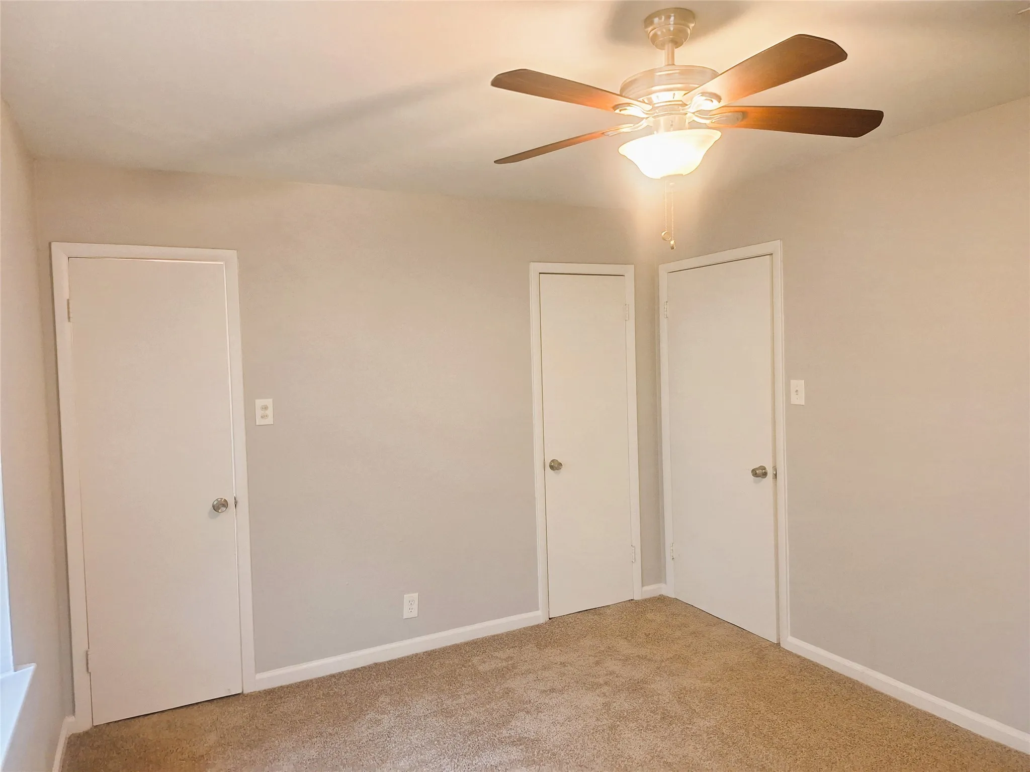 Single Family Residence For Rent in Tarrant County , 7204 Karen Drive, North Richland Hills, Texas 76180, 3 Bedroom, 2 Bathroom, 2 Garage spaces, 1,486 Sqft, built in 1958, mls#21384630, Real Estate Agent in North Richland Hills, Homes For Rent in Tarrant county, Homes For Rent in North Richland Hills, Realtor in North Richland Hills Texas, Real Estate Brokerage Independent Realty Texas, Luminita Cordes Realtor