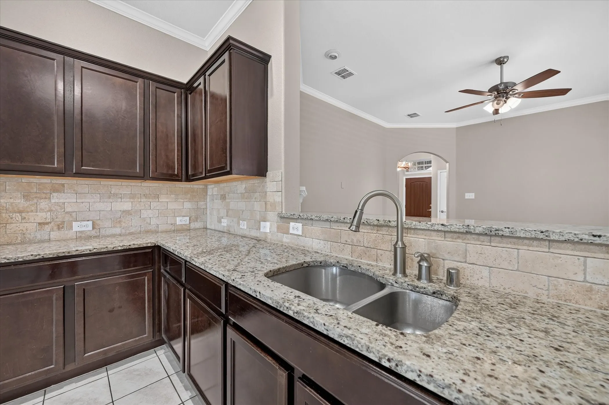 Single Family Residence For Sale in Kaufman County , 4094 Serene Drive, Forney, Texas 75216, 3 Bedroom, 2 Bathroom, 2 Garage spaces, 1,431 Sqft, built in 2017, mls#21384883, Real Estate Agent in Forney, Homes For Sale in Kaufman county, Homes For Sale in Forney, Realtor in Forney Texas, Real Estate Brokerage Independent Realty Texas, Luminita Cordes Realtor