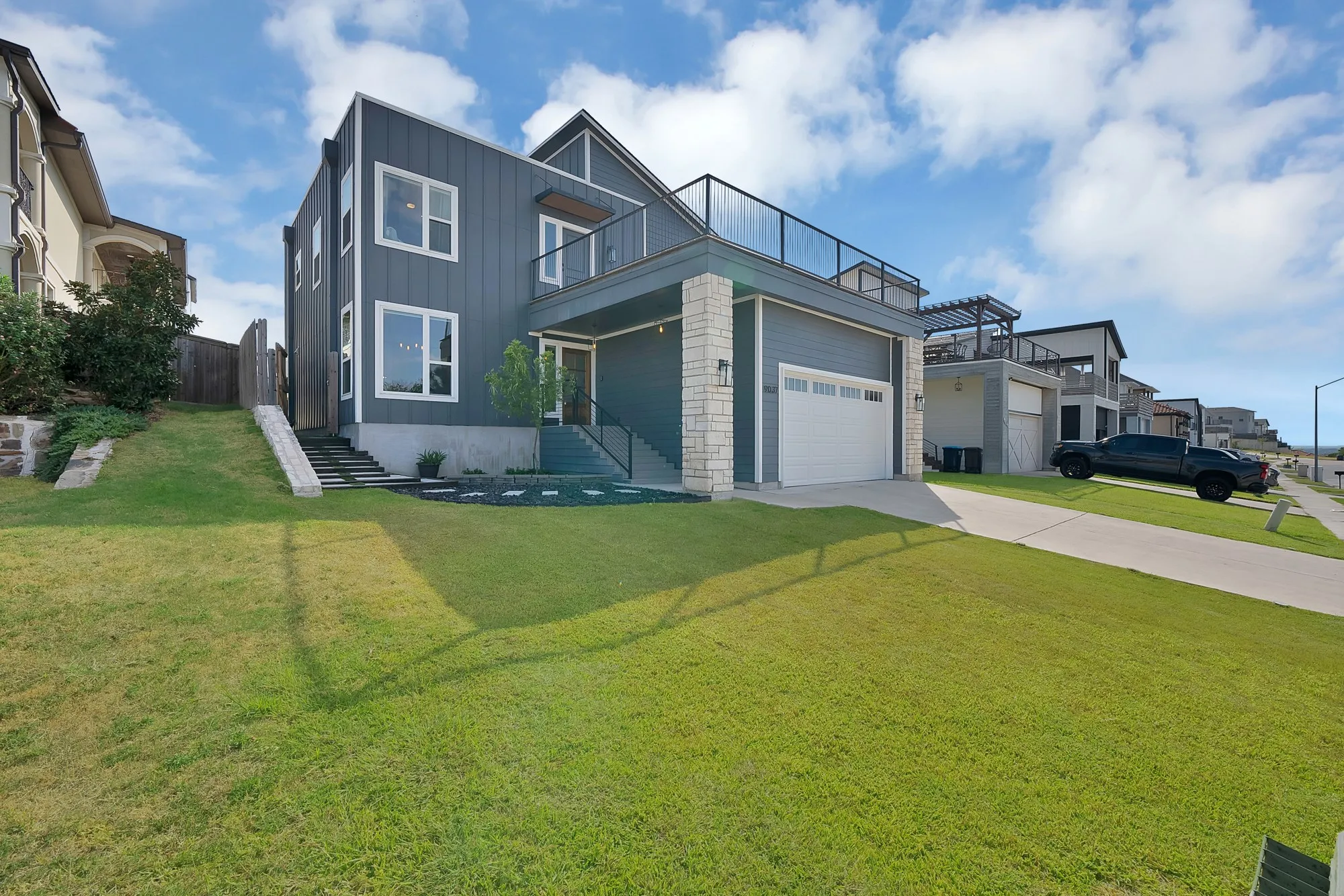 Single Family Residence For Sale in Tarrant County , 9037 Quarry Hill Court, Fort Worth, Texas 76179, 3 Bedroom, 3 Bathroom, 2 Garage spaces, 2,516 Sqft, built in 2020, mls#21384666, Real Estate Agent in Fort Worth, Homes For Sale in Tarrant county, Homes For Sale in Fort Worth, Realtor in Fort Worth Texas, Real Estate Brokerage Independent Realty Texas, Luminita Cordes Realtor