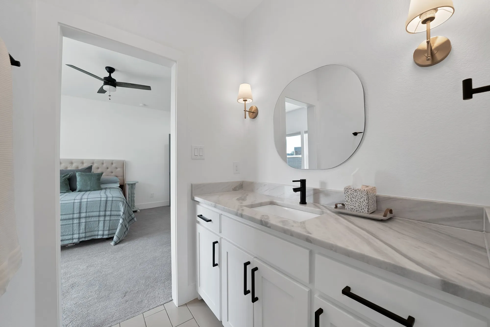 Single Family Residence For Sale in Tarrant County , 9037 Quarry Hill Court, Fort Worth, Texas 76179, 3 Bedroom, 3 Bathroom, 2 Garage spaces, 2,516 Sqft, built in 2020, mls#21384666, Real Estate Agent in Fort Worth, Homes For Sale in Tarrant county, Homes For Sale in Fort Worth, Realtor in Fort Worth Texas, Real Estate Brokerage Independent Realty Texas, Luminita Cordes Realtor