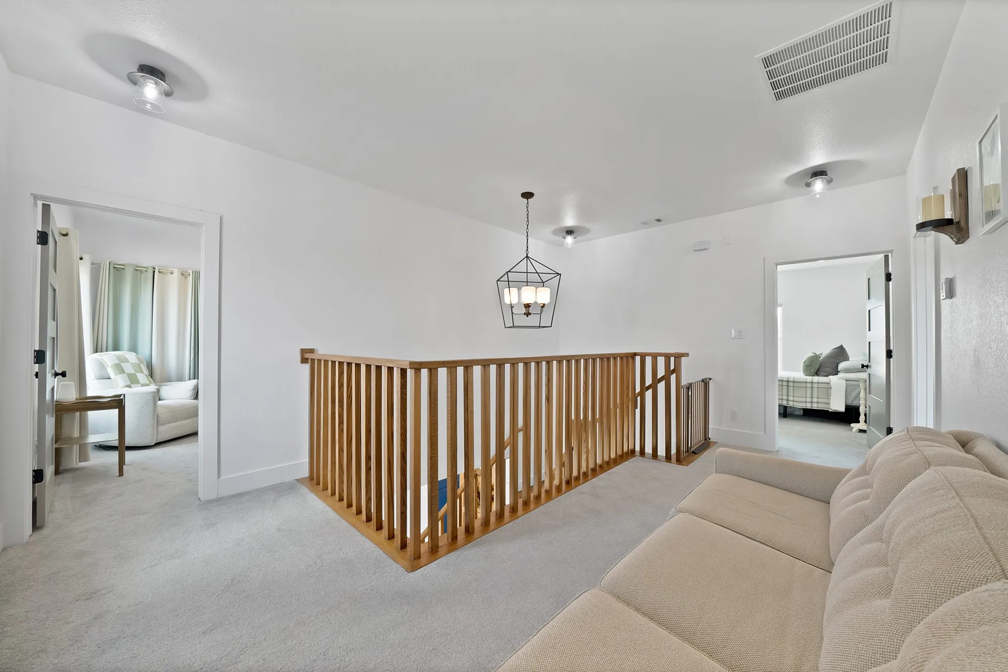Single Family Residence For Sale in Tarrant County , 9037 Quarry Hill Court, Fort Worth, Texas 76179, 3 Bedroom, 3 Bathroom, 2 Garage spaces, 2,516 Sqft, built in 2020, mls#21384666, Real Estate Agent in Fort Worth, Homes For Sale in Tarrant county, Homes For Sale in Fort Worth, Realtor in Fort Worth Texas, Real Estate Brokerage Independent Realty Texas, Luminita Cordes Realtor
