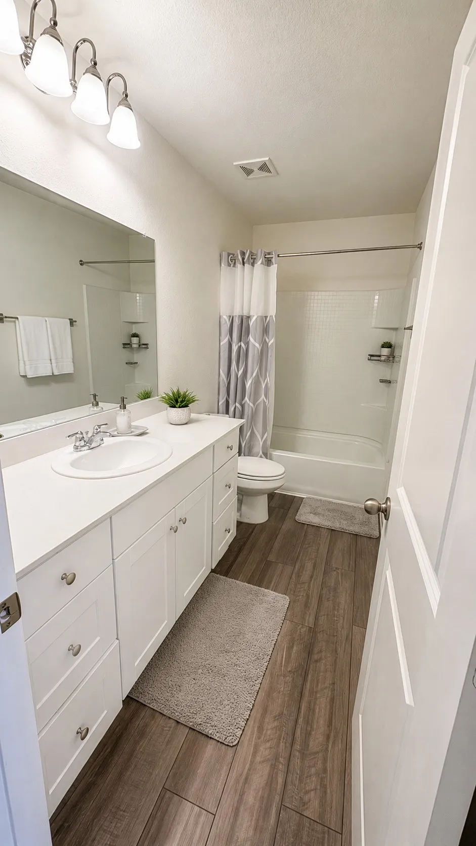 Single Family Residence For Sale in Tarrant County , 2 Glen Crossings Road, Edgecliff Village, Texas 76134, 4 Bedroom, 3 Bathroom, 2 Garage spaces, 2,131 Sqft, built in 2023, mls#21373033, Real Estate Agent in Edgecliff Village, Homes For Sale in Tarrant county, Homes For Sale in Edgecliff Village, Realtor in Edgecliff Village Texas, Real Estate Brokerage Independent Realty Texas, Luminita Cordes Realtor