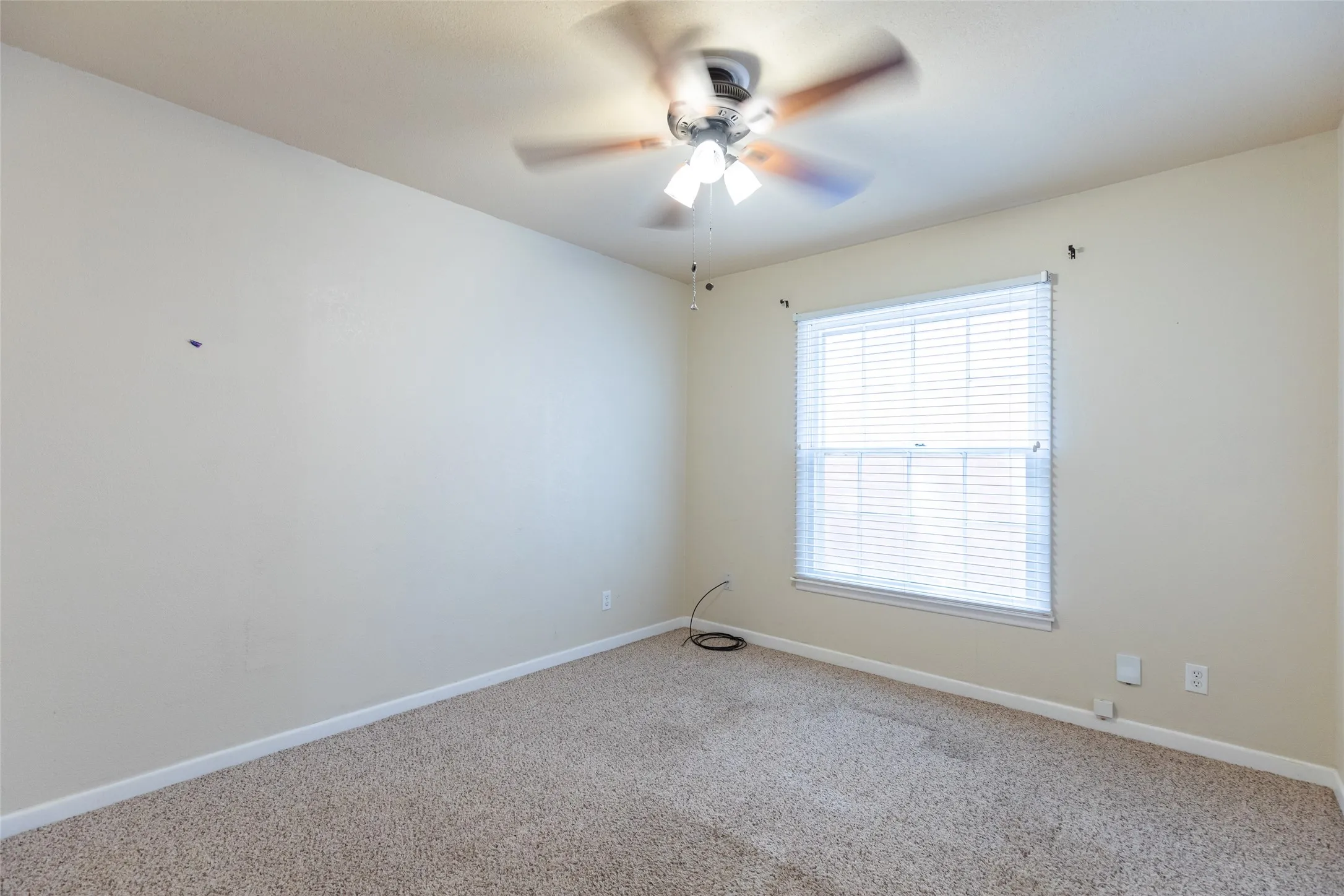 Single Family Residence For Sale in Taylor County , 1482 Minter Lane, Abilene, Texas 79603, 3 Bedroom, 2 Bathroom, 2 Garage spaces, 1,570 Sqft, built in 1957, mls#21384462, Real Estate Agent in Abilene, Homes For Sale in Taylor county, Homes For Sale in Abilene, Realtor in Abilene Texas, Real Estate Brokerage Independent Realty Texas, Luminita Cordes Realtor