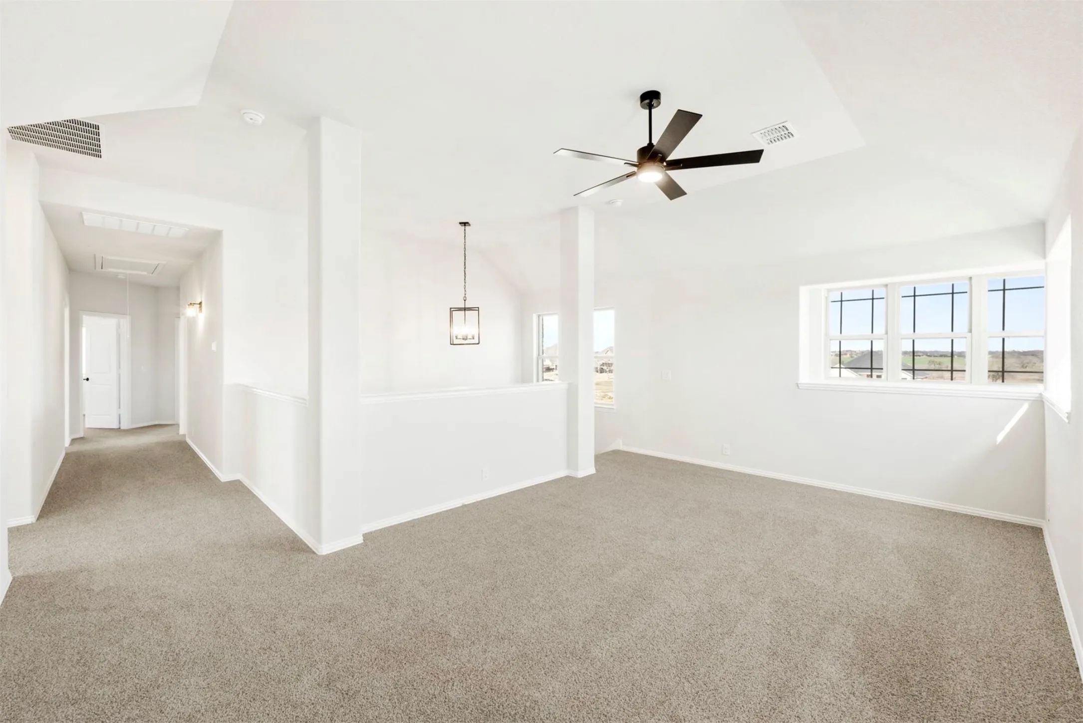 Single Family Residence For Sale in Johnson County , 11709 Flathead Court, Godley, Texas 76044, 5 Bedroom, 4 Bathroom, 2 Garage spaces, 3,121 Sqft, built in 2024, mls#21384898, Real Estate Agent in Godley, Homes For Sale in Johnson county, Homes For Sale in Godley, Realtor in Godley Texas, Real Estate Brokerage Independent Realty Texas, Luminita Cordes Realtor