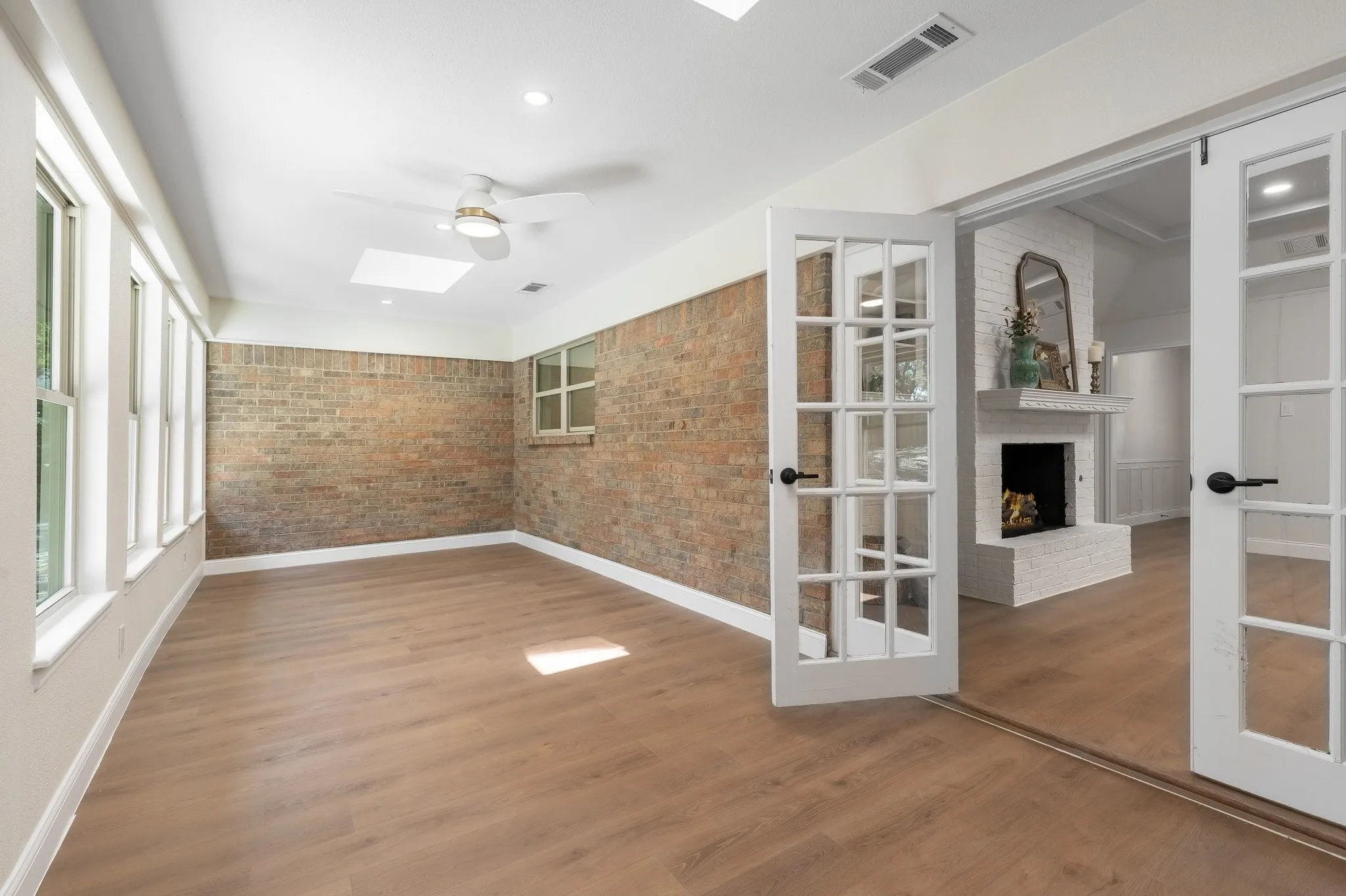 Climate controlled sun room