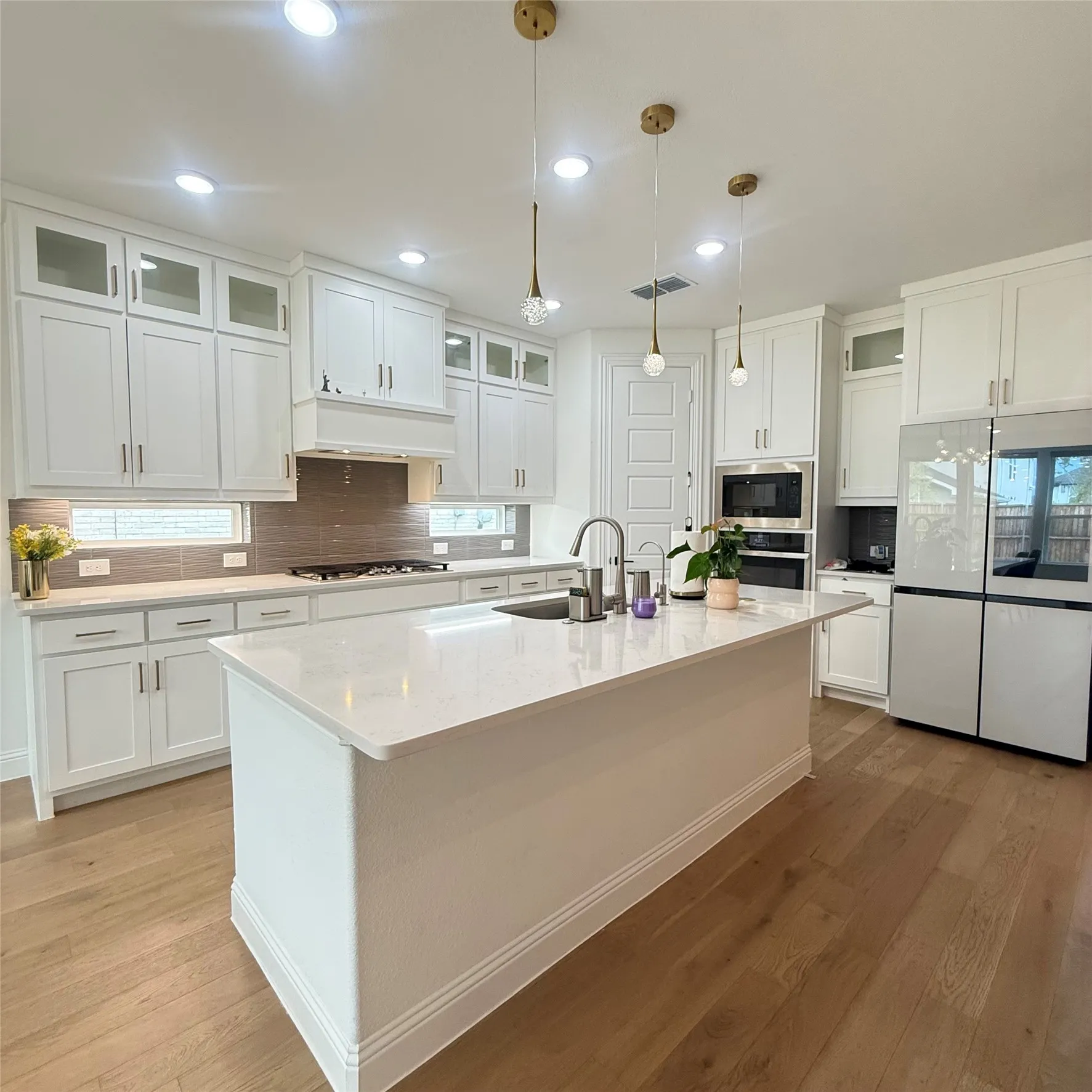 Single Family Residence For Rent in Collin County , 11400 Finch Hattons Drive, Frisco, Texas 75035, 4 Bedroom, 3 Bathroom, 2 Garage spaces, 3,468 Sqft, built in 2024, mls#21383136, Real Estate Agent in Frisco, Homes For Rent in Collin county, Homes For Rent in Frisco, Realtor in Frisco Texas, Real Estate Brokerage Independent Realty Texas, Luminita Cordes Realtor