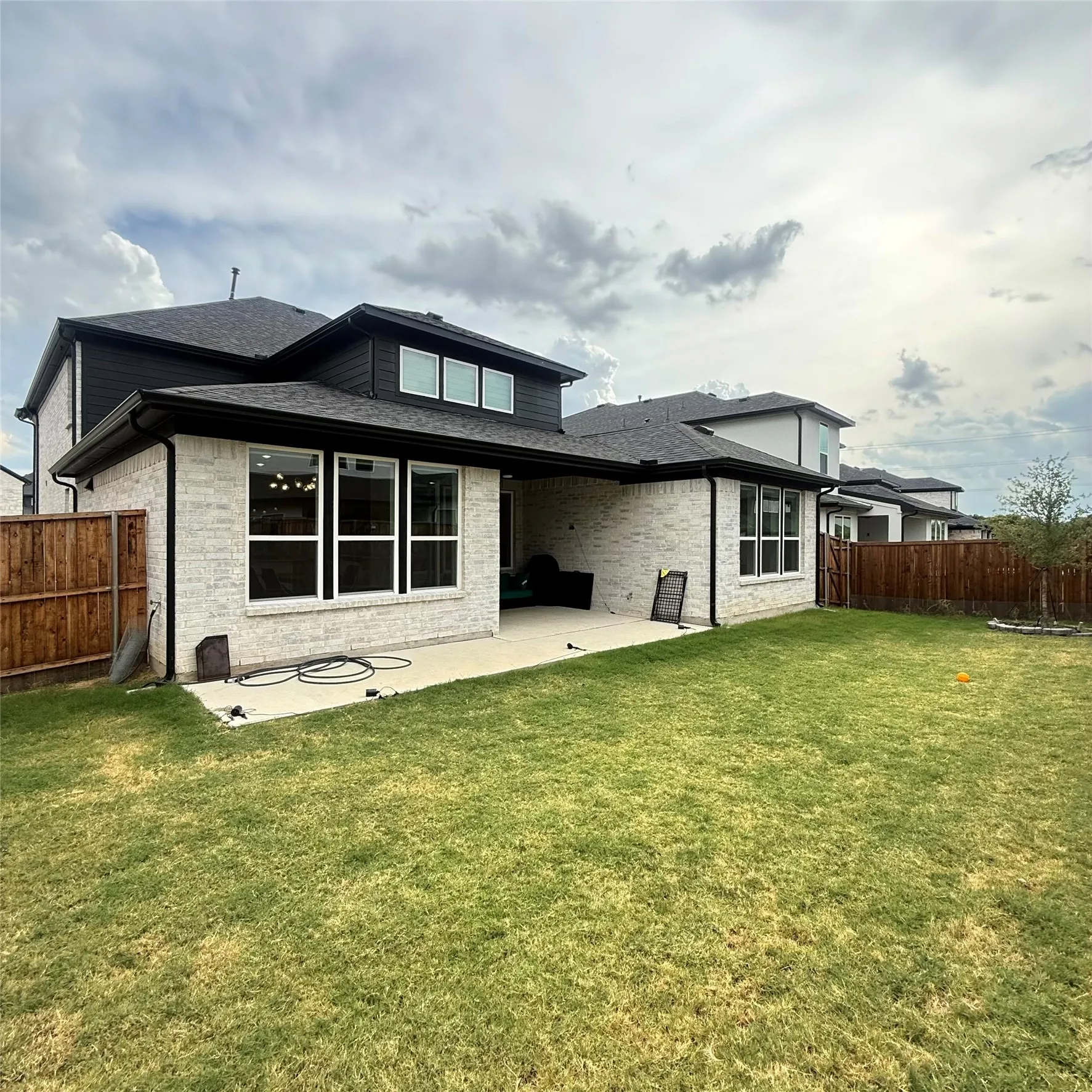 Single Family Residence For Rent in Collin County , 11400 Finch Hattons Drive, Frisco, Texas 75035, 4 Bedroom, 3 Bathroom, 2 Garage spaces, 3,468 Sqft, built in 2024, mls#21383136, Real Estate Agent in Frisco, Homes For Rent in Collin county, Homes For Rent in Frisco, Realtor in Frisco Texas, Real Estate Brokerage Independent Realty Texas, Luminita Cordes Realtor