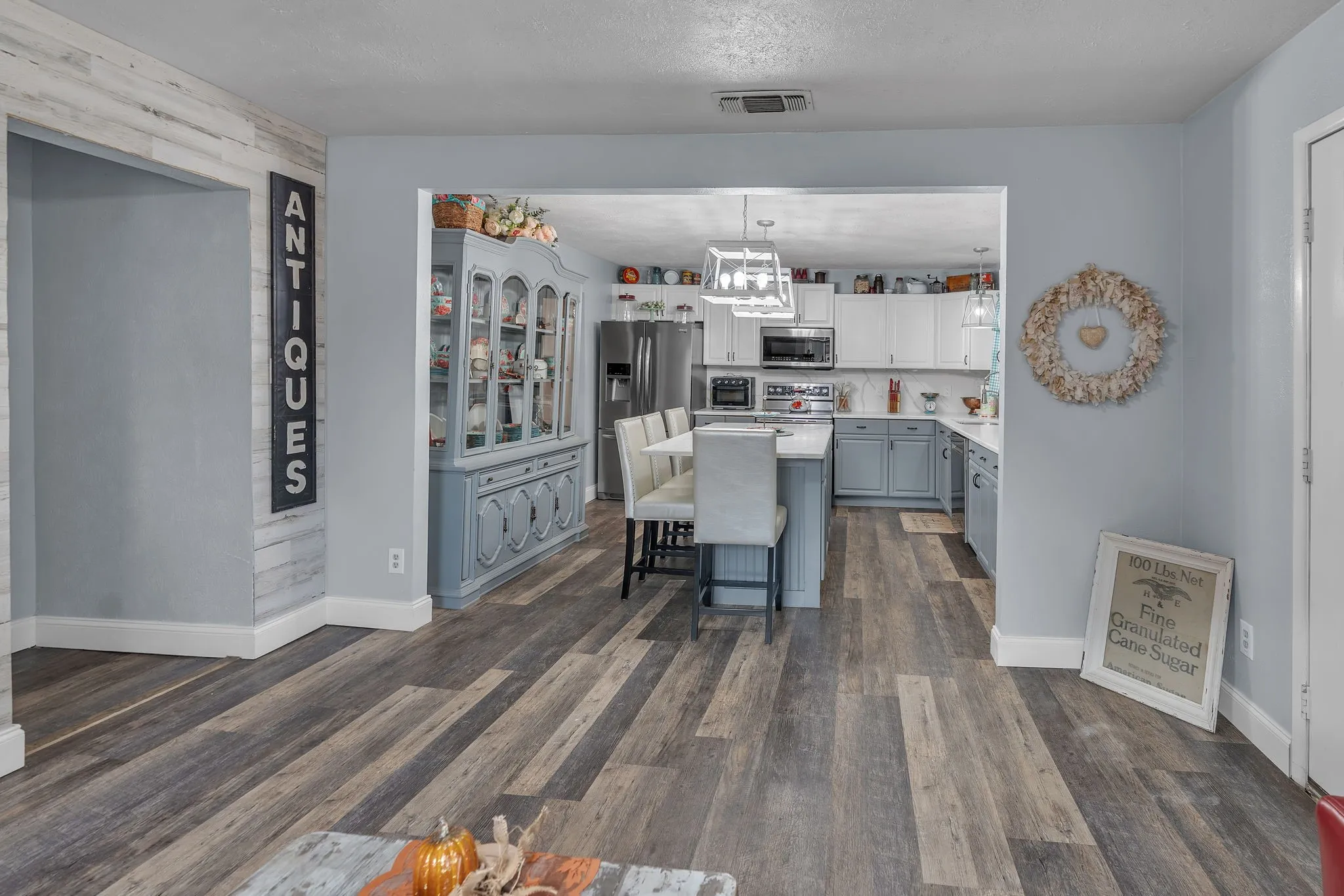 Single Family Residence For Sale in Parker County , 14805 Old Garner Road, Weatherford, Texas 76088, 2 Bedroom, 2 Bathroom, Garage spaces, 1,428 Sqft, built in 2001, mls#21384891, Real Estate Agent in Weatherford, Homes For Sale in Parker county, Homes For Sale in Weatherford, Realtor in Weatherford Texas, Real Estate Brokerage Independent Realty Texas, Luminita Cordes Realtor
