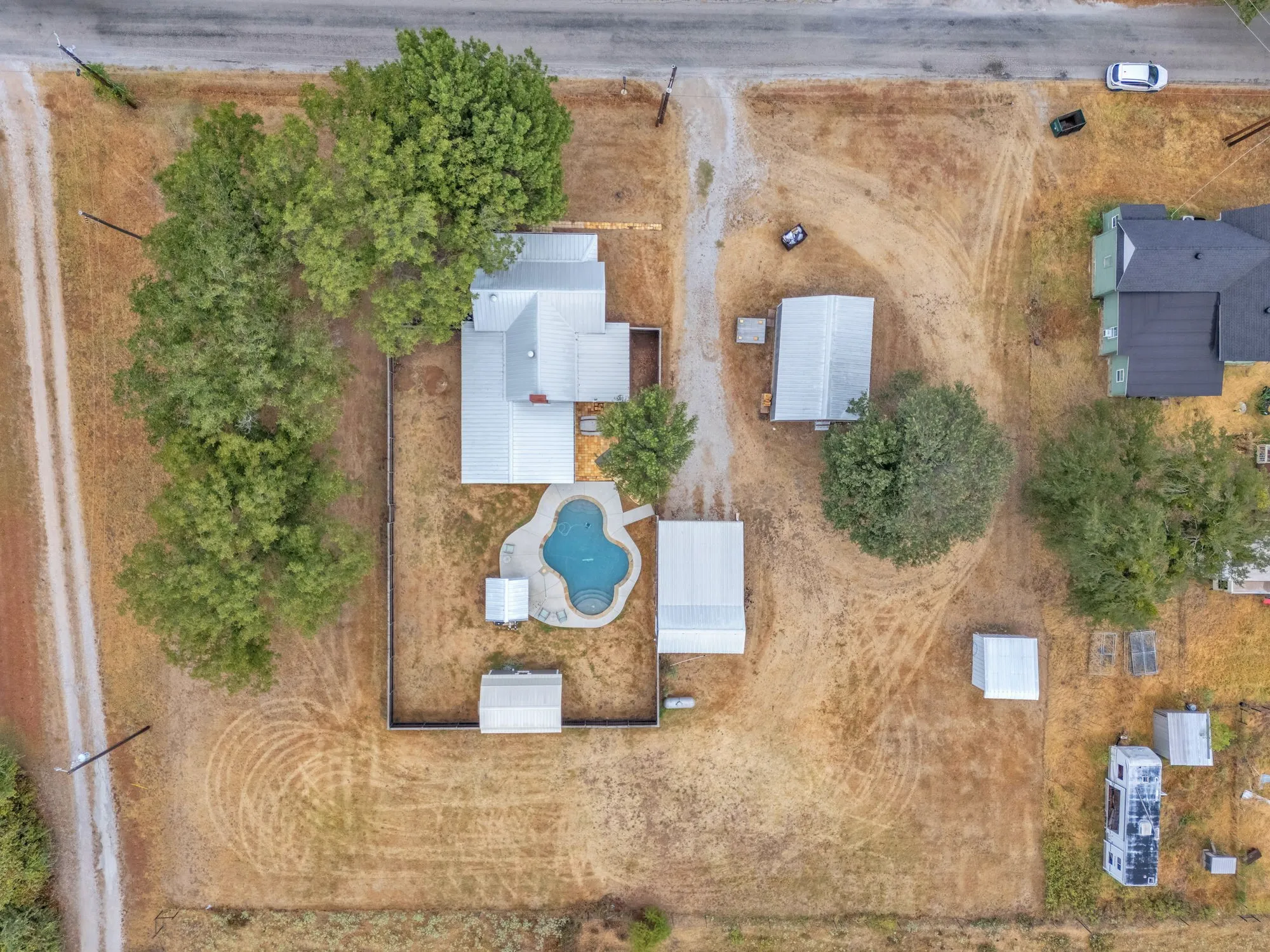 Single Family Residence For Sale in Parker County , 14805 Old Garner Road, Weatherford, Texas 76088, 2 Bedroom, 2 Bathroom, Garage spaces, 1,428 Sqft, built in 2001, mls#21384891, Real Estate Agent in Weatherford, Homes For Sale in Parker county, Homes For Sale in Weatherford, Realtor in Weatherford Texas, Real Estate Brokerage Independent Realty Texas, Luminita Cordes Realtor
