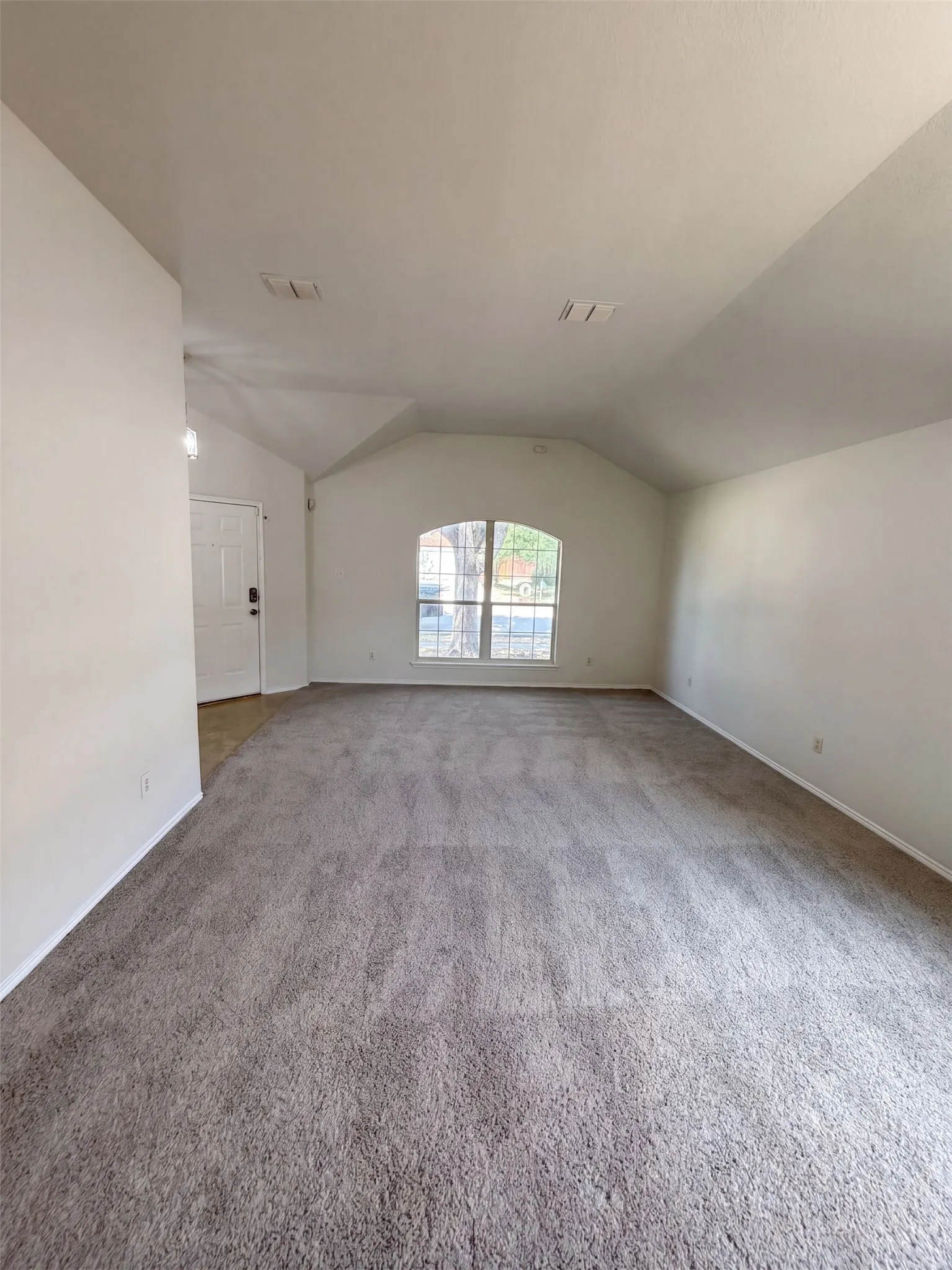 Single Family Residence For Sale in Denton County , 1910 Tawakani Lane, Little Elm, Texas 75068, 3 Bedroom, 2 Bathroom, 2 Garage spaces, 1,958 Sqft, built in 2002, mls#21384906, Real Estate Agent in Little Elm, Homes For Sale in Denton county, Homes For Sale in Little Elm, Realtor in Little Elm Texas, Real Estate Brokerage Independent Realty Texas, Luminita Cordes Realtor