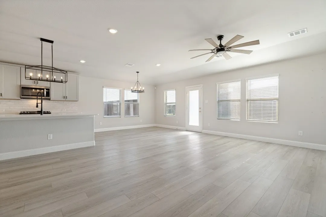Single Family Residence For Sale in Collin County , 4700 Shamrock Hill Lane, Princeton, Texas 75071, 4 Bedroom, 3 Bathroom, 2 Garage spaces, 2,059 Sqft, built in 2024, mls#21382728, Real Estate Agent in Princeton, Homes For Sale in Collin county, Homes For Sale in Princeton, Realtor in Princeton Texas, Real Estate Brokerage Independent Realty Texas, Luminita Cordes Realtor