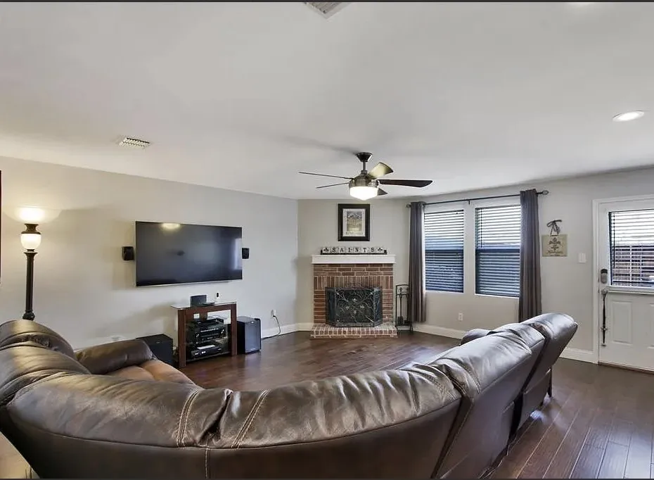 Single Family Residence For Rent in Collin County , 1007 Shelborn Drive, Allen, Texas 75002, 5 Bedroom, 3 Bathroom, 2 Garage spaces, 3,557 Sqft, built in 2007, mls#21384892, Real Estate Agent in Allen, Homes For Rent in Collin county, Homes For Rent in Allen, Realtor in Allen Texas, Real Estate Brokerage Independent Realty Texas, Luminita Cordes Realtor