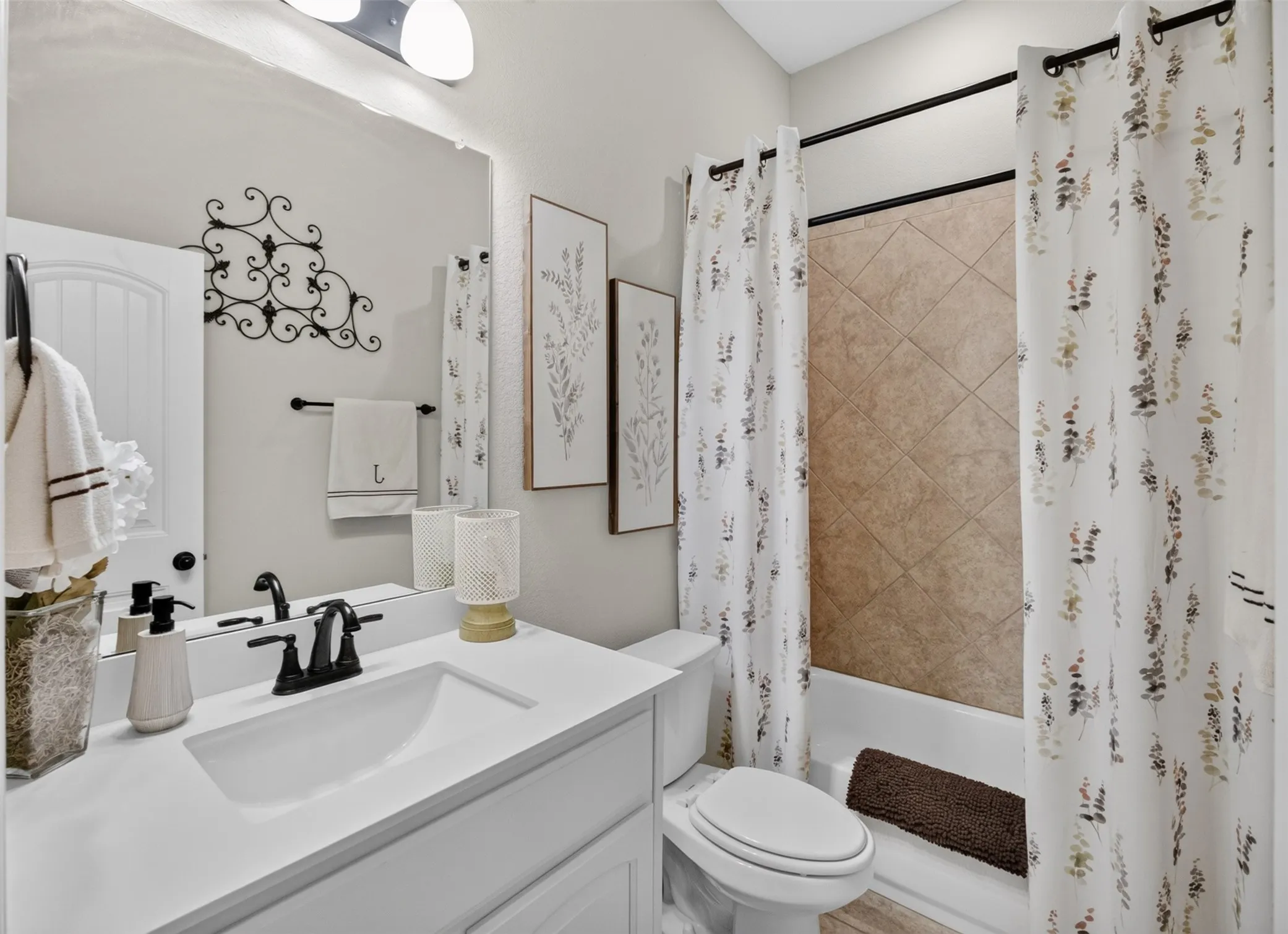 Single Family Residence For Sale in Denton County , 4004 Sanger Meadow Drive, Sanger, Texas 76266, 4 Bedroom, 3 Bathroom, 3 Garage spaces, 2,448 Sqft, built in 2022, mls#21384836, Real Estate Agent in Sanger, Homes For Sale in Denton county, Homes For Sale in Sanger, Realtor in Sanger Texas, Real Estate Brokerage Independent Realty Texas, Luminita Cordes Realtor