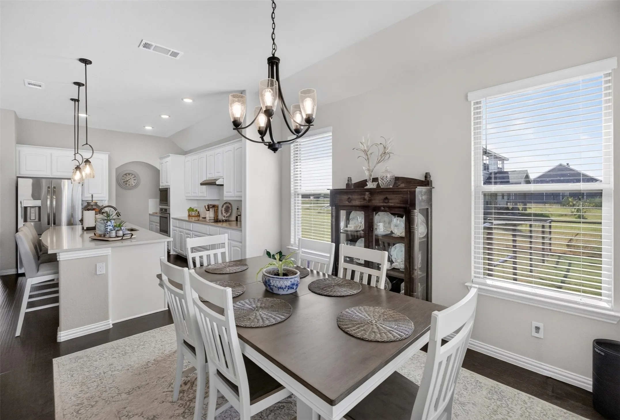 Single Family Residence For Sale in Denton County , 4004 Sanger Meadow Drive, Sanger, Texas 76266, 4 Bedroom, 3 Bathroom, 3 Garage spaces, 2,448 Sqft, built in 2022, mls#21384836, Real Estate Agent in Sanger, Homes For Sale in Denton county, Homes For Sale in Sanger, Realtor in Sanger Texas, Real Estate Brokerage Independent Realty Texas, Luminita Cordes Realtor