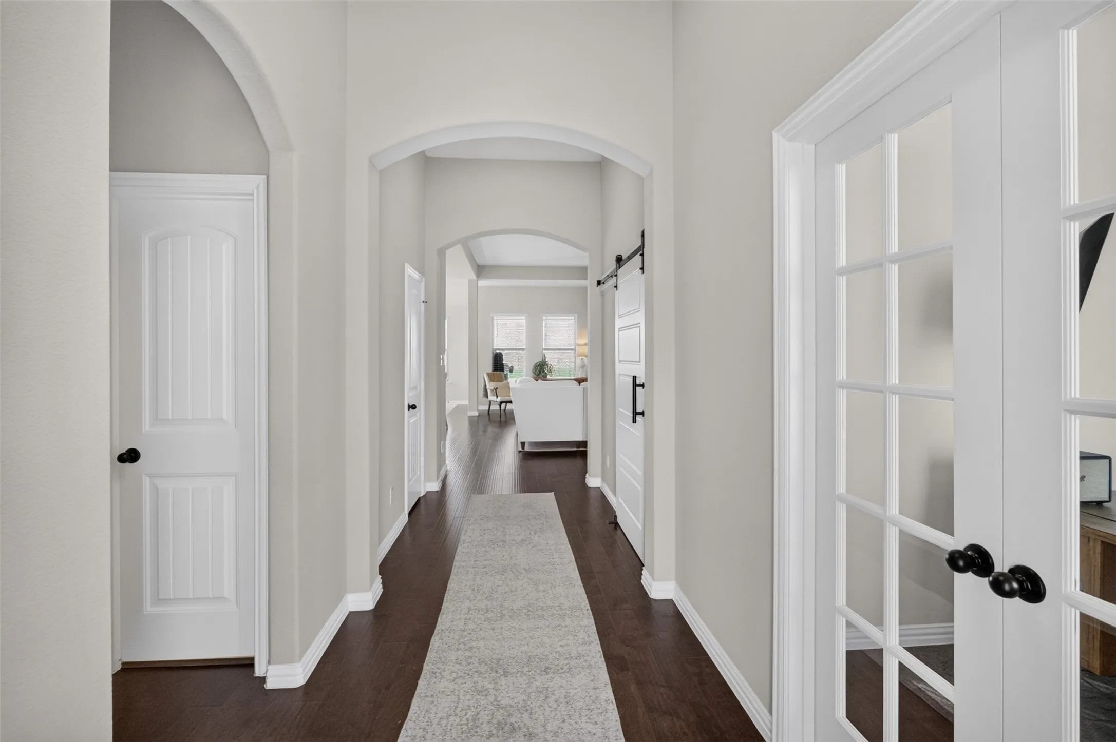 Single Family Residence For Sale in Denton County , 4004 Sanger Meadow Drive, Sanger, Texas 76266, 4 Bedroom, 3 Bathroom, 3 Garage spaces, 2,448 Sqft, built in 2022, mls#21384836, Real Estate Agent in Sanger, Homes For Sale in Denton county, Homes For Sale in Sanger, Realtor in Sanger Texas, Real Estate Brokerage Independent Realty Texas, Luminita Cordes Realtor