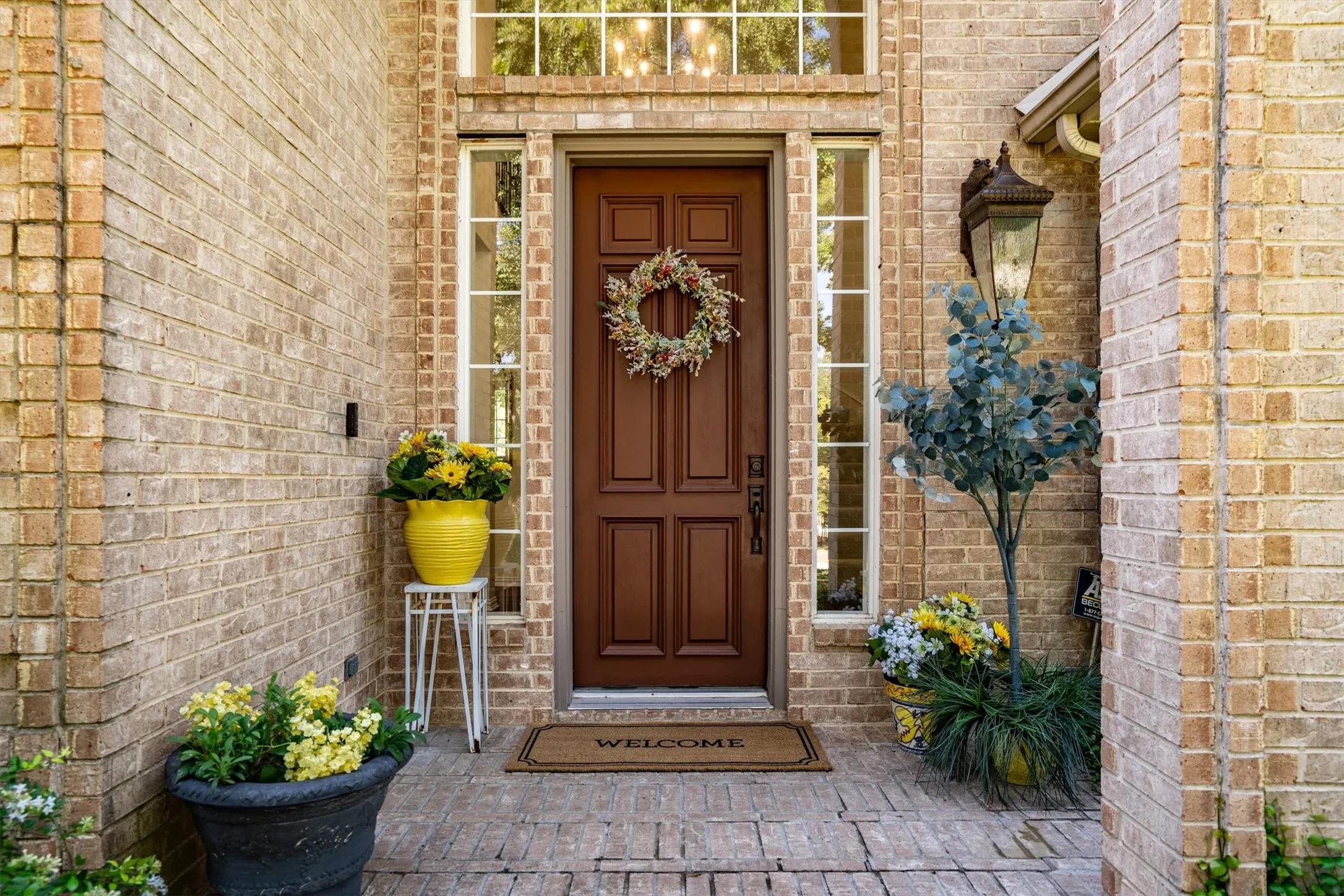 Single Family Residence For Sale in Denton County , 7409 Stallion Circle, Flower Mound, Texas 75022, 5 Bedroom, 4 Bathroom, 3 Garage spaces, 4,837 Sqft, built in 1998, mls#21377850, Real Estate Agent in Flower Mound, Homes For Sale in Denton county, Homes For Sale in Flower Mound, Realtor in Flower Mound Texas, Real Estate Brokerage Independent Realty Texas, Luminita Cordes Realtor